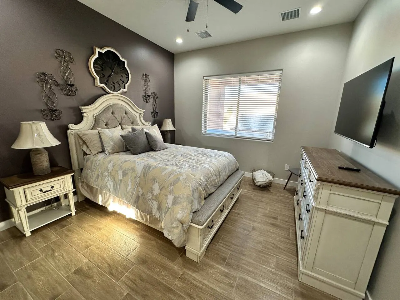 Brand New! Close to Casinos/Lake | Spa | Sleeps 10 — photo 4