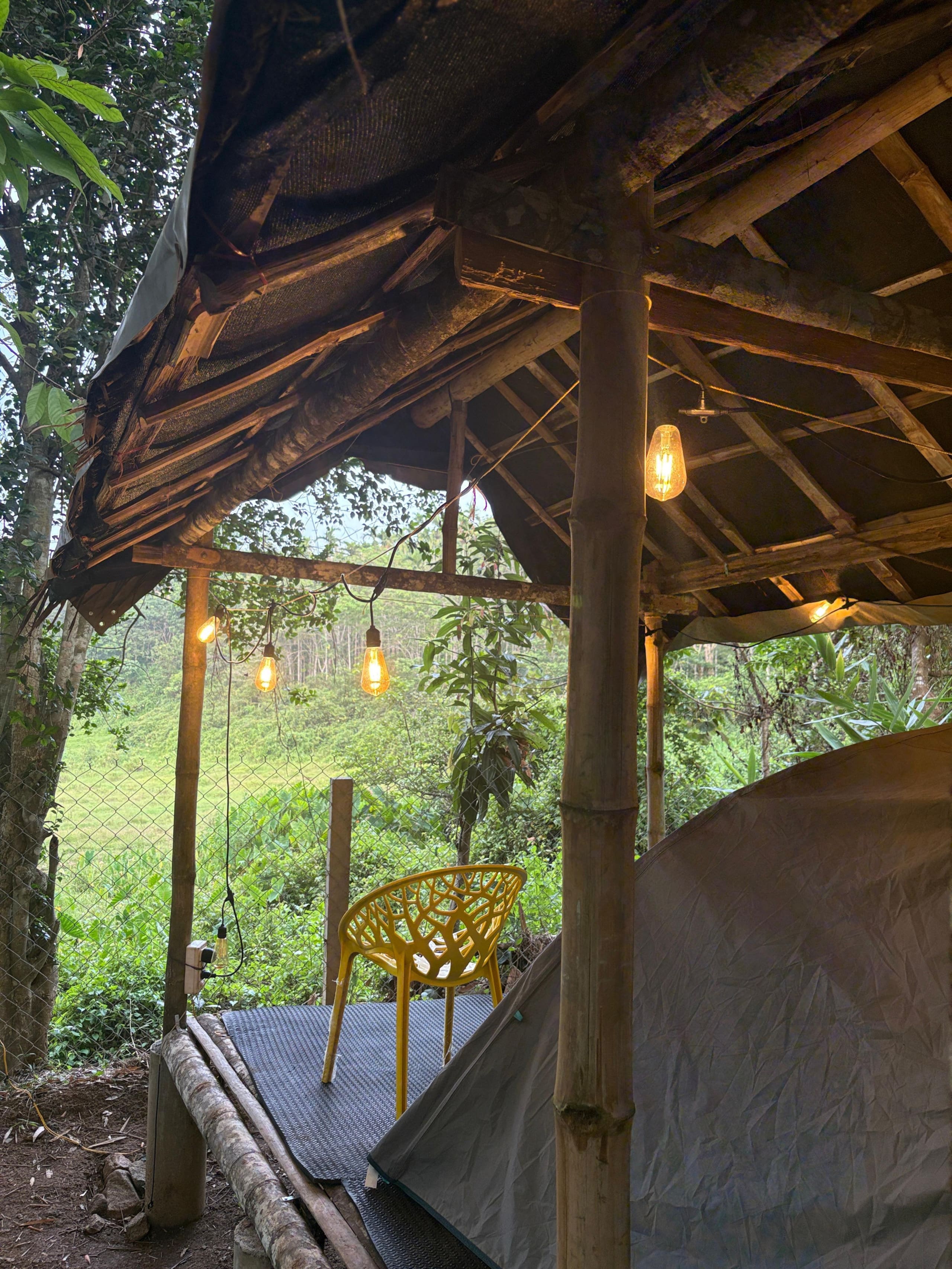 Carpa Lupa | Tent Stay with Waterfront View 9