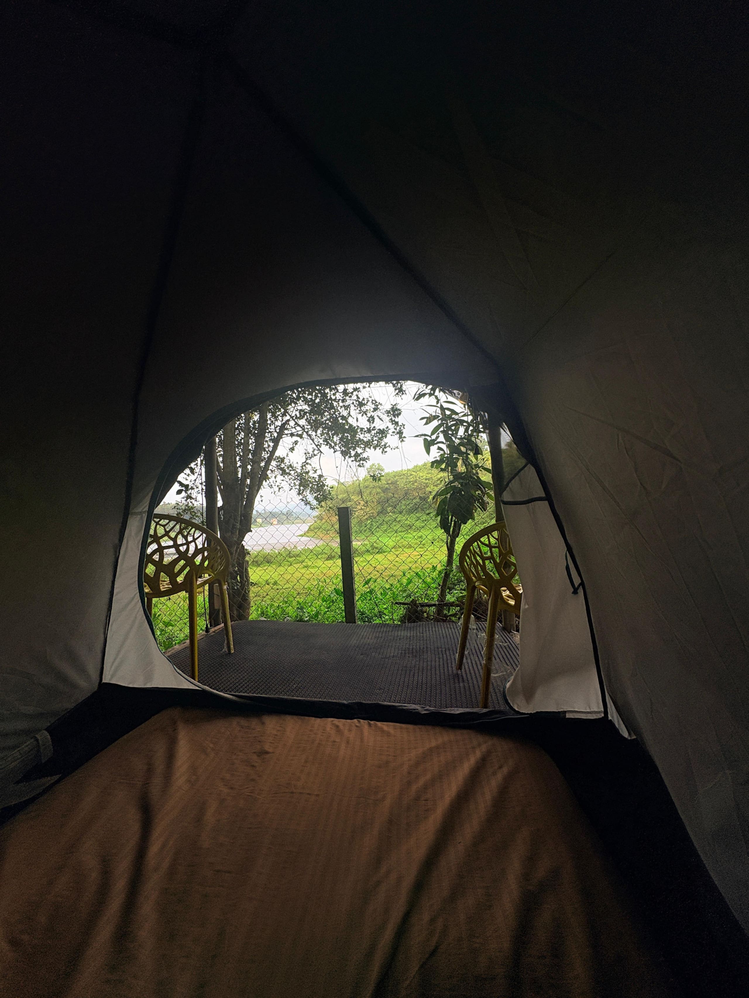 Carpa Lupa | Tent Stay with Waterfront View 17