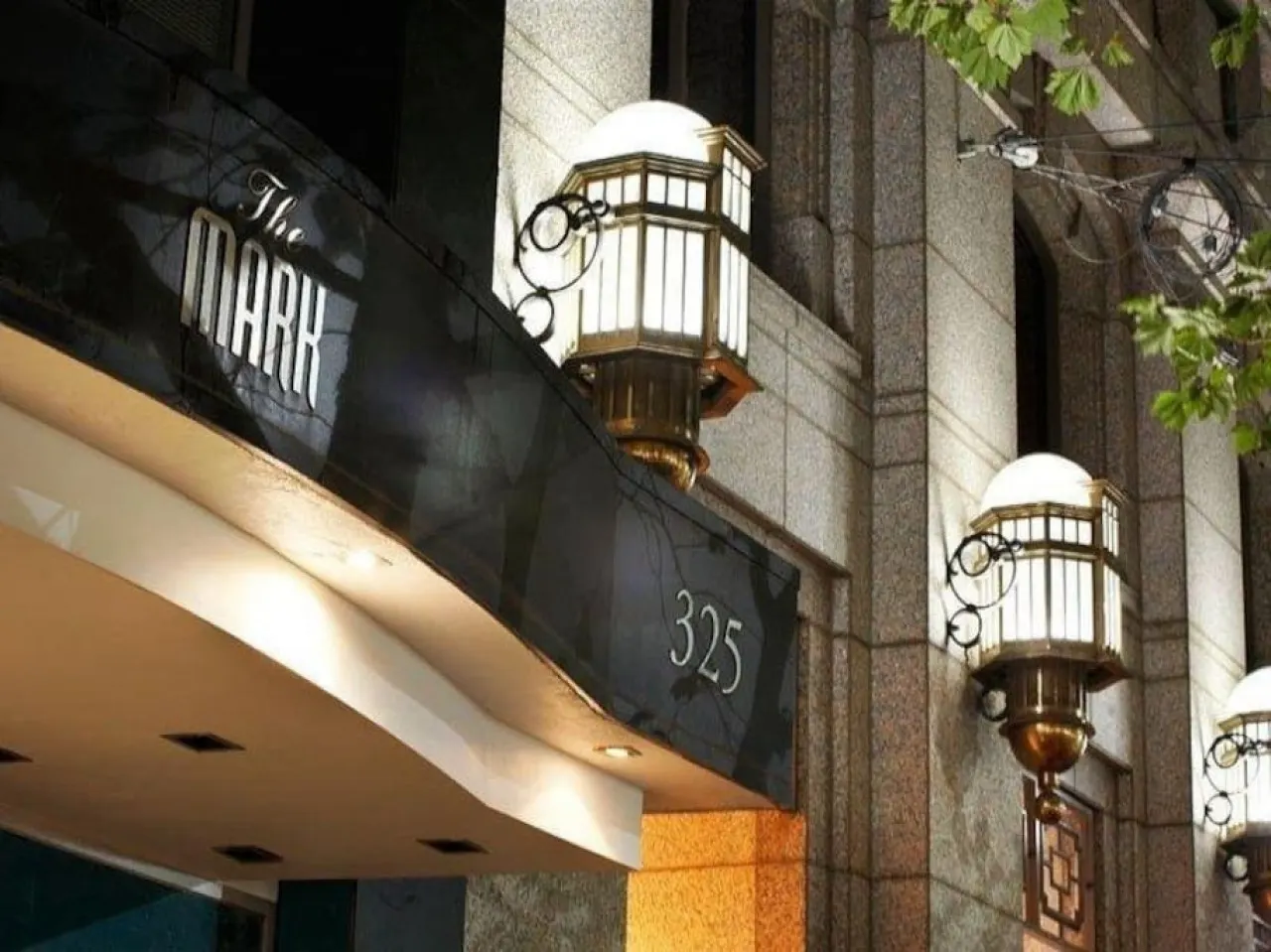 Indy: 2 Bed, 1 Bath Apartment in CBD 10