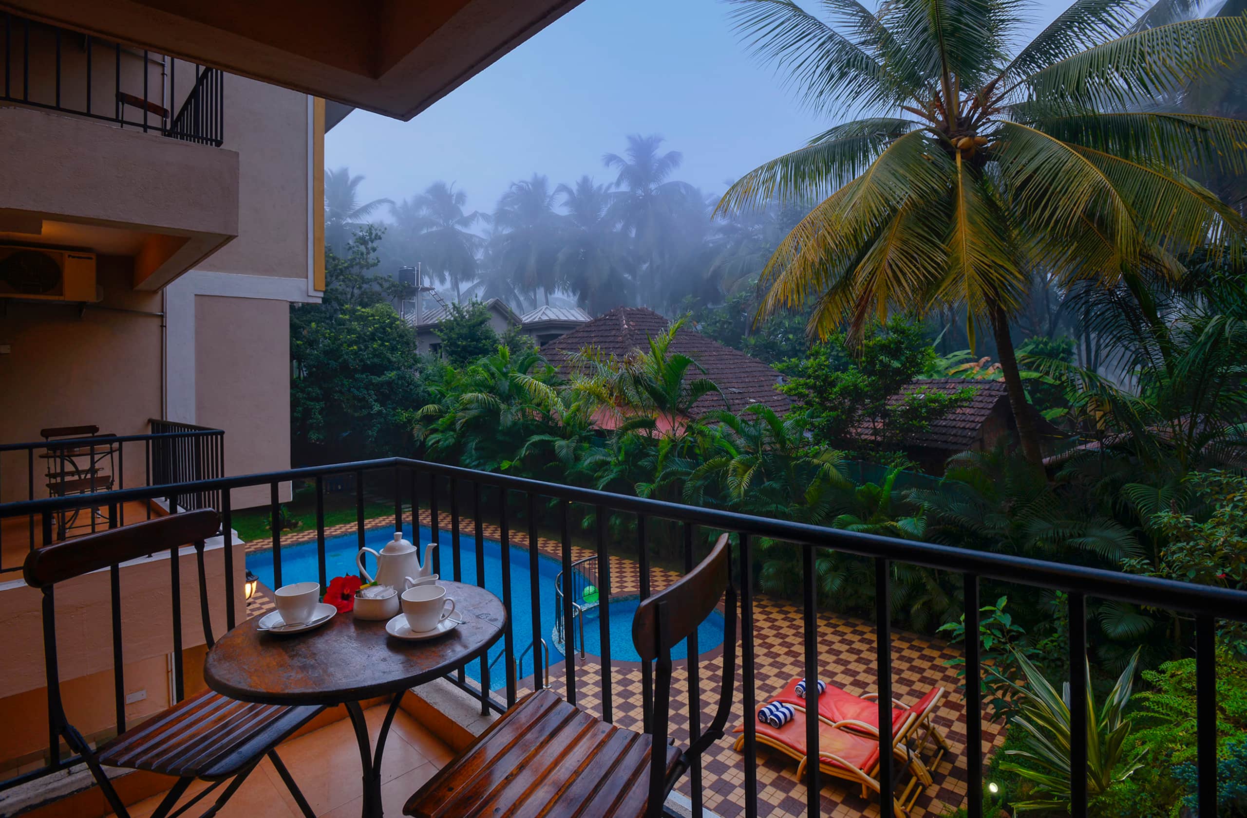 Treehouse Blue 1 BHK-3 with Pool,Wifi & Breakfast 6
