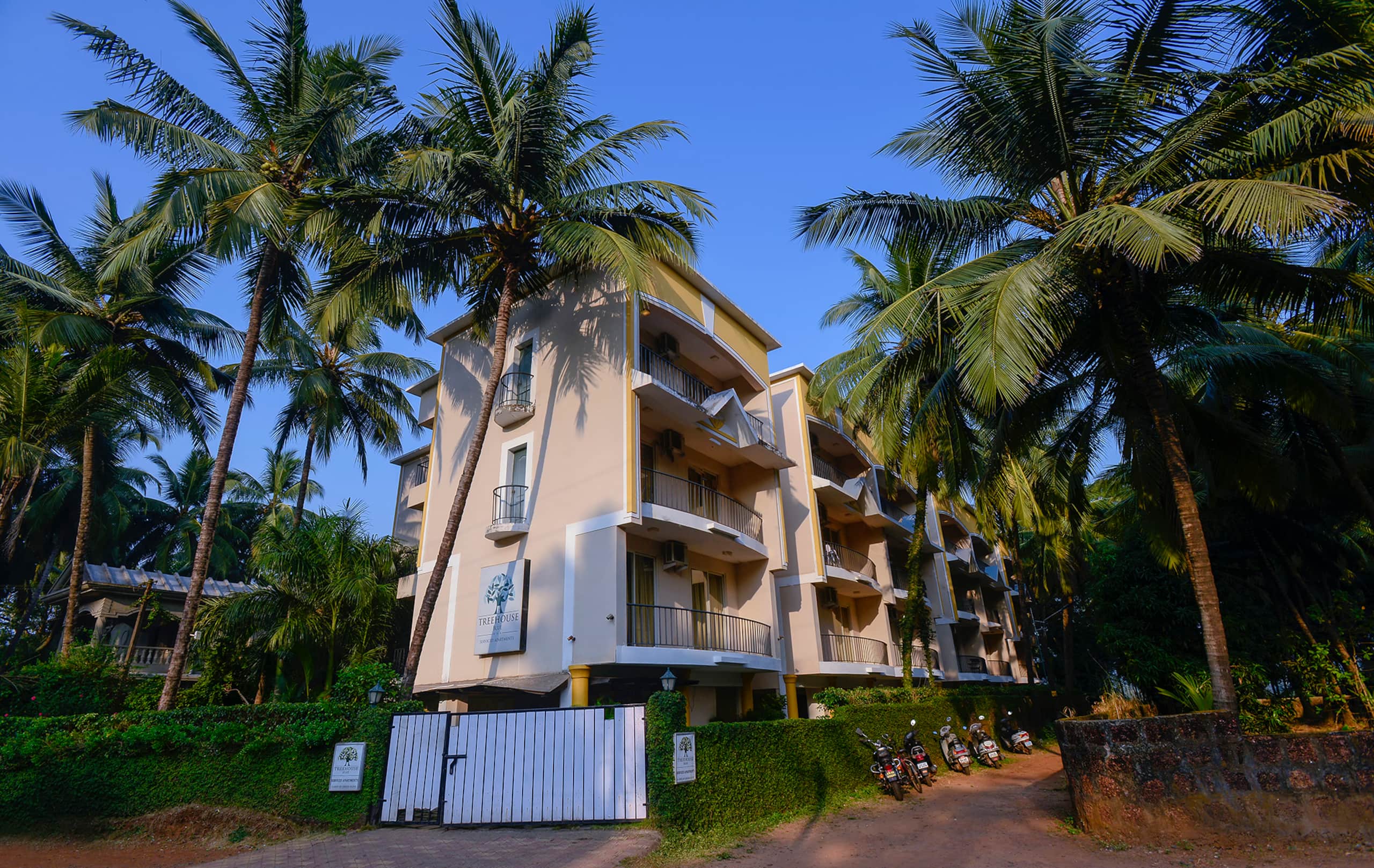 Treehouse Blue 1 BHK-3 with Pool,Wifi & Breakfast 15
