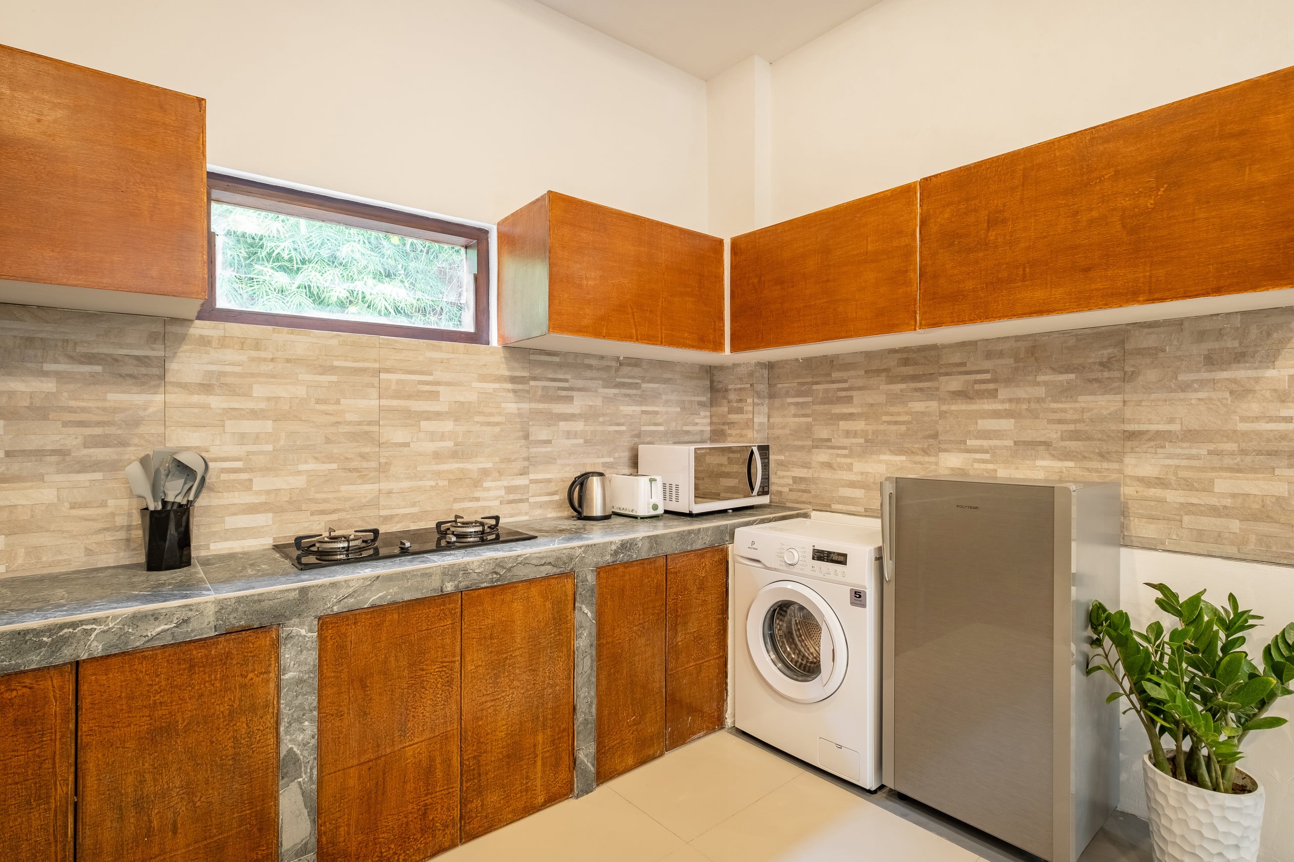 Chic 2BR Villa w/ Indoor whirlpool & Rooftop 14