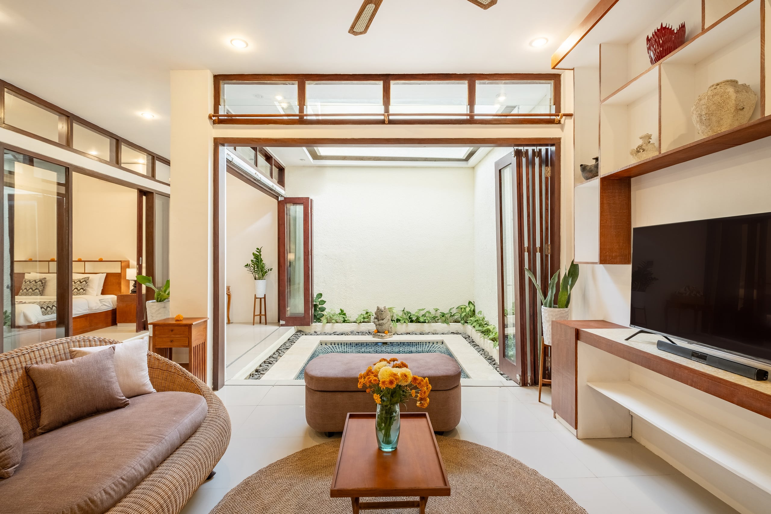 Chic 2BR Villa w/ Indoor whirlpool & Rooftop 9