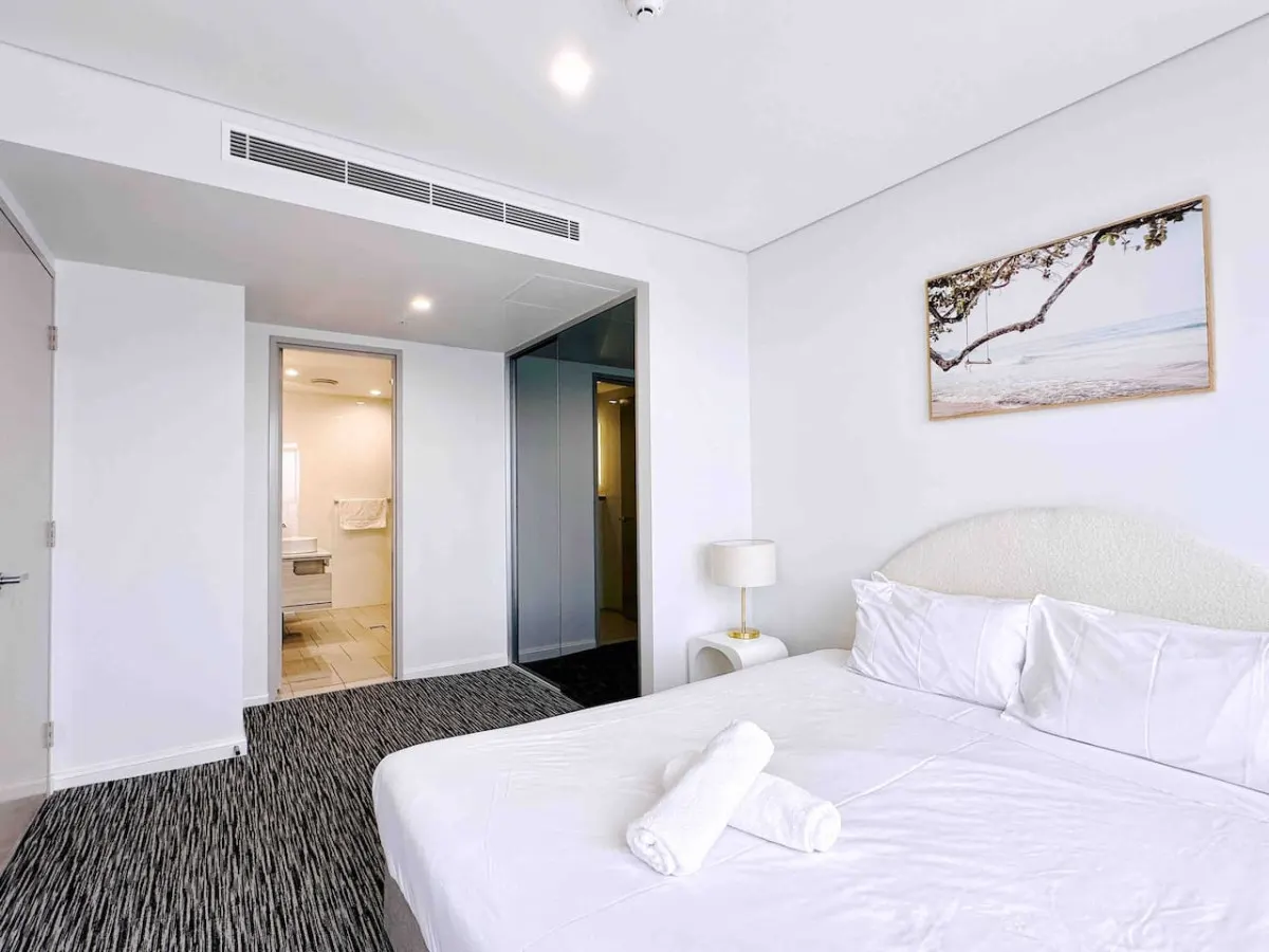 Oceanfront Serenity 2Beds Ocean view Apt 12