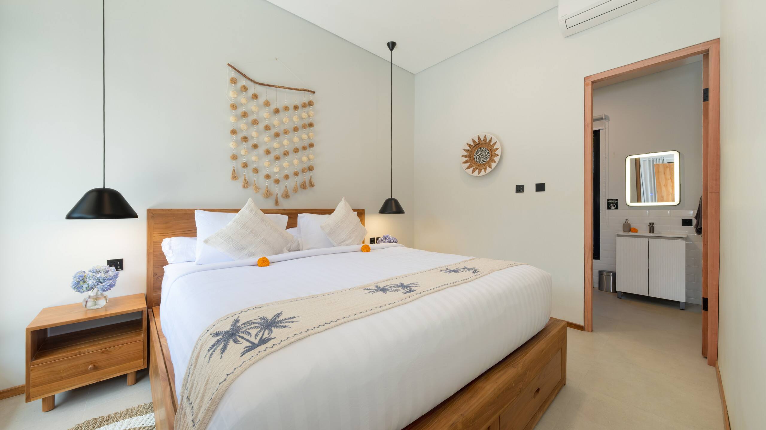 Free Airport Pickup! 3BR Villa in Central Ubud 30