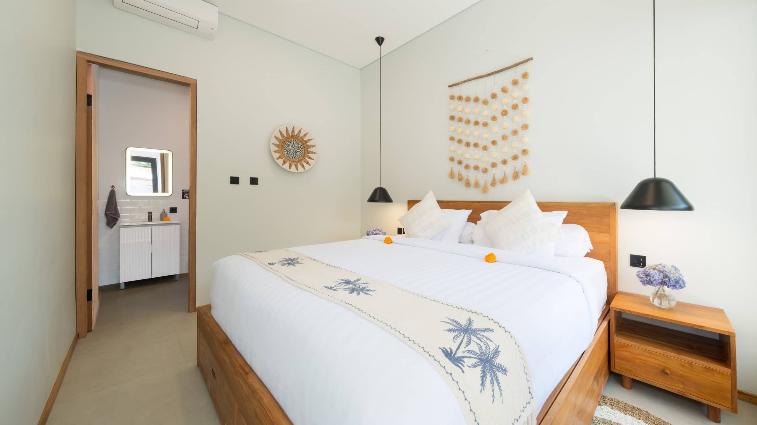 Free Airport Pickup! 3BR Villa in Central Ubud 35