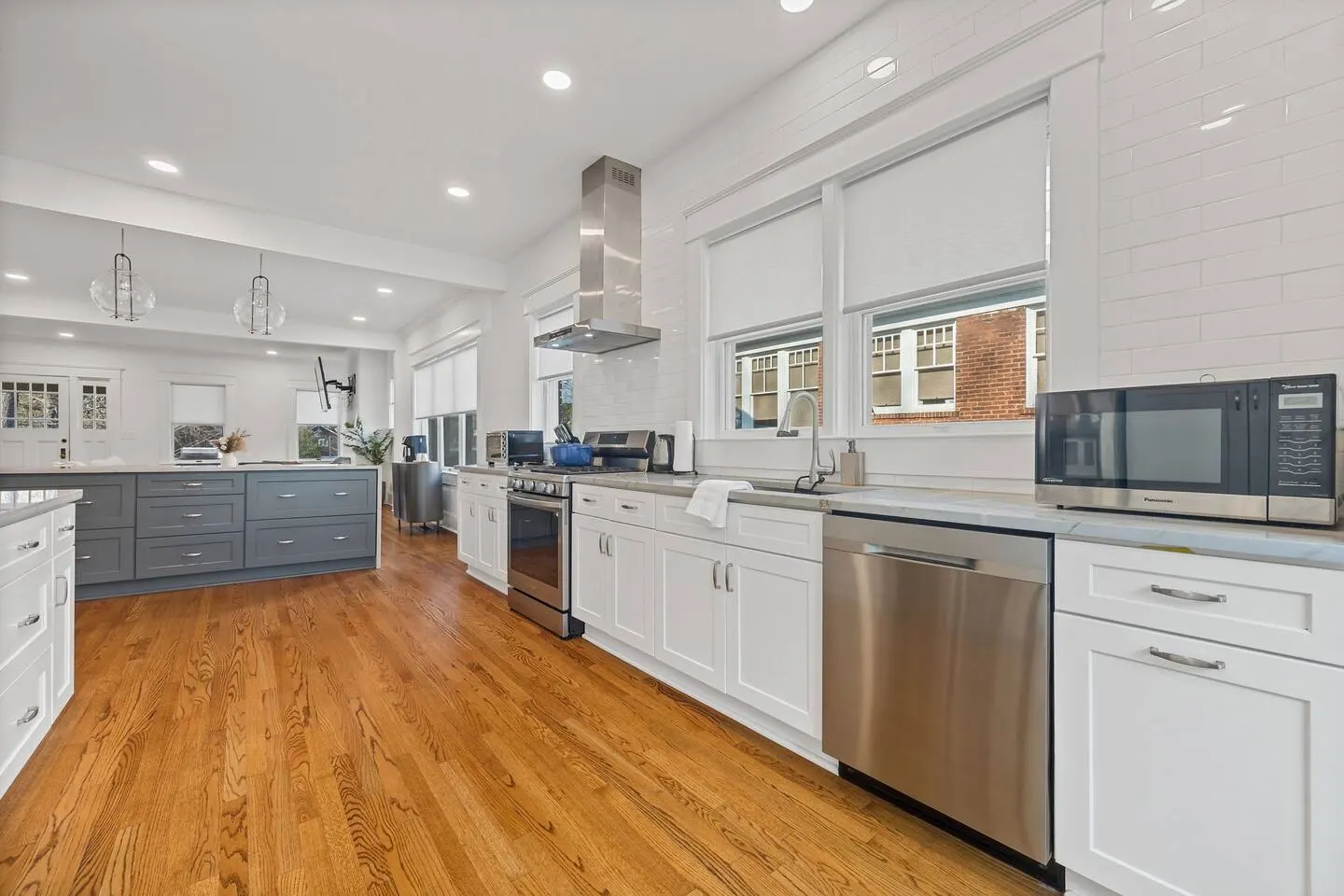 Stylish 4BR Retreat Near BeltLine & Ponce City 11