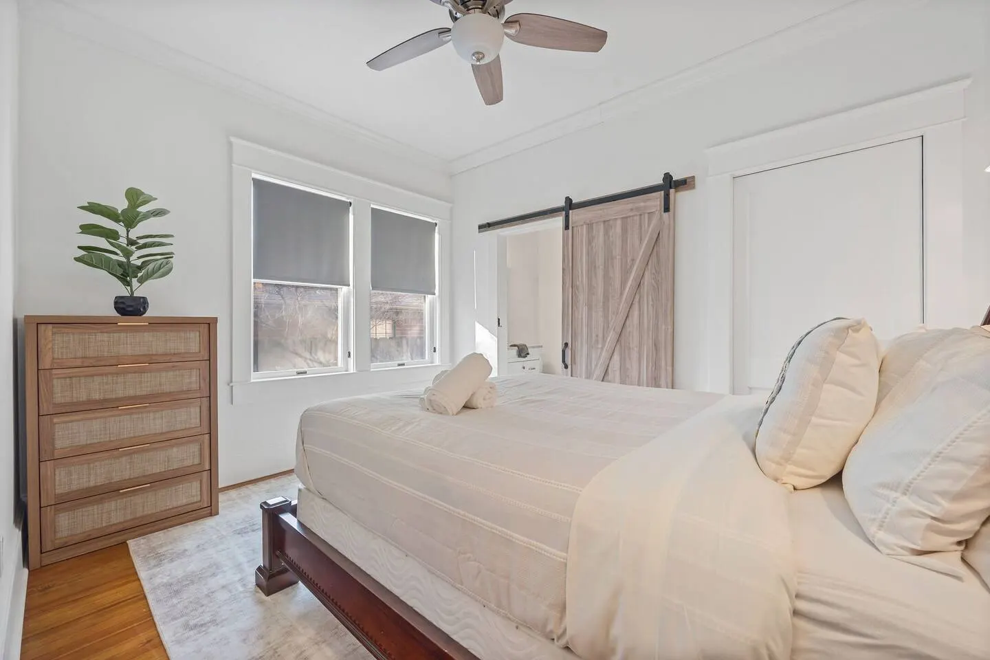 Stylish 4BR Retreat Near BeltLine & Ponce City 18
