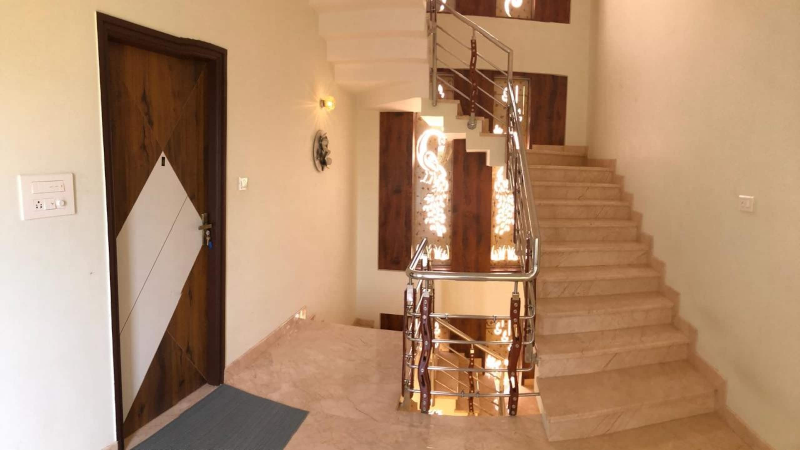 Cascade Villa Spacious 5BHK Luxury Villa 6