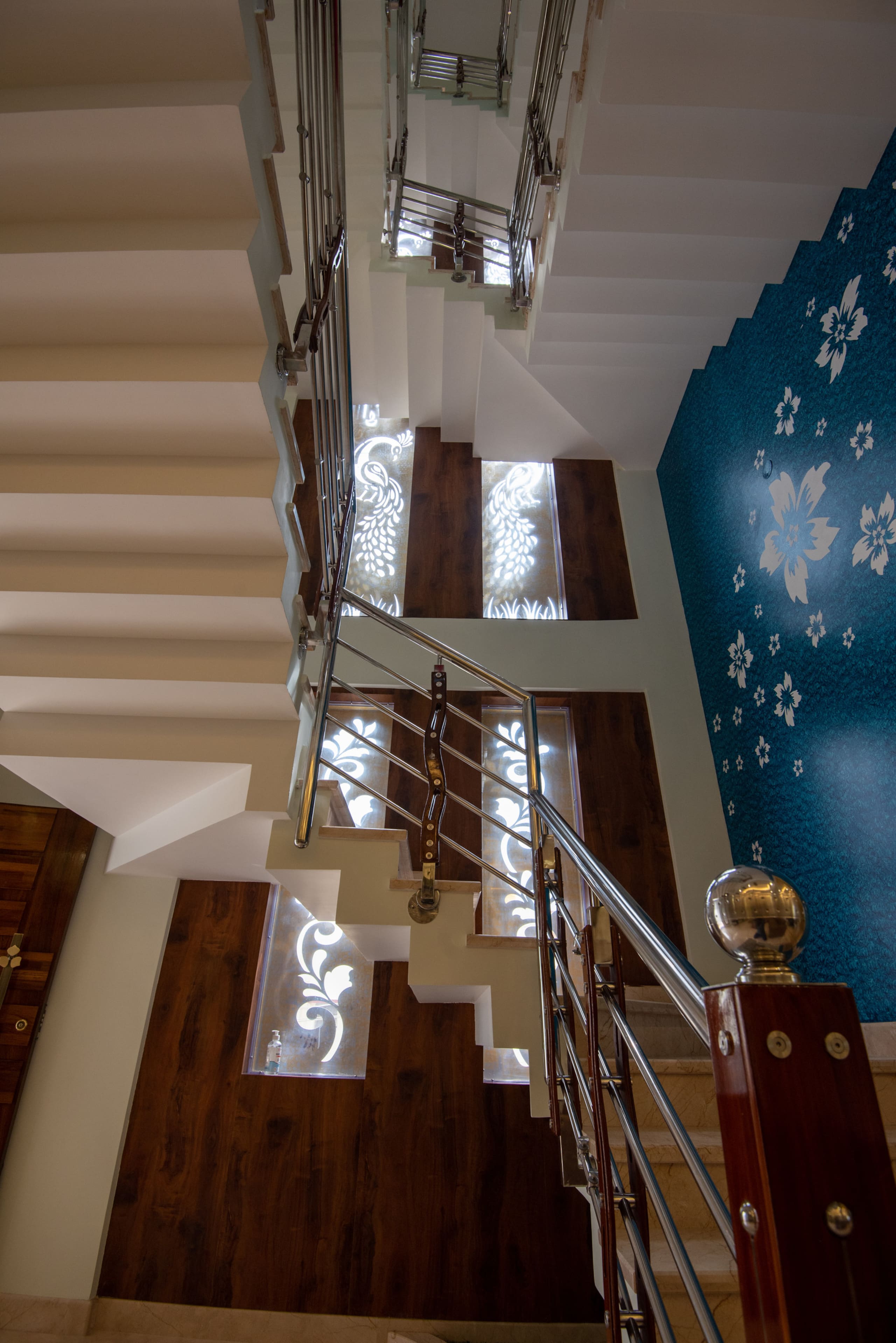Cascade Villa Spacious 5BHK Luxury Villa 12