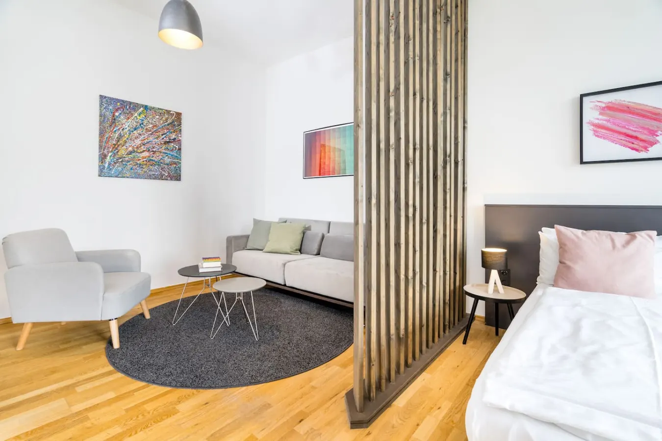 Apartment with 2 Balconies next to Mauerpark — photo 4