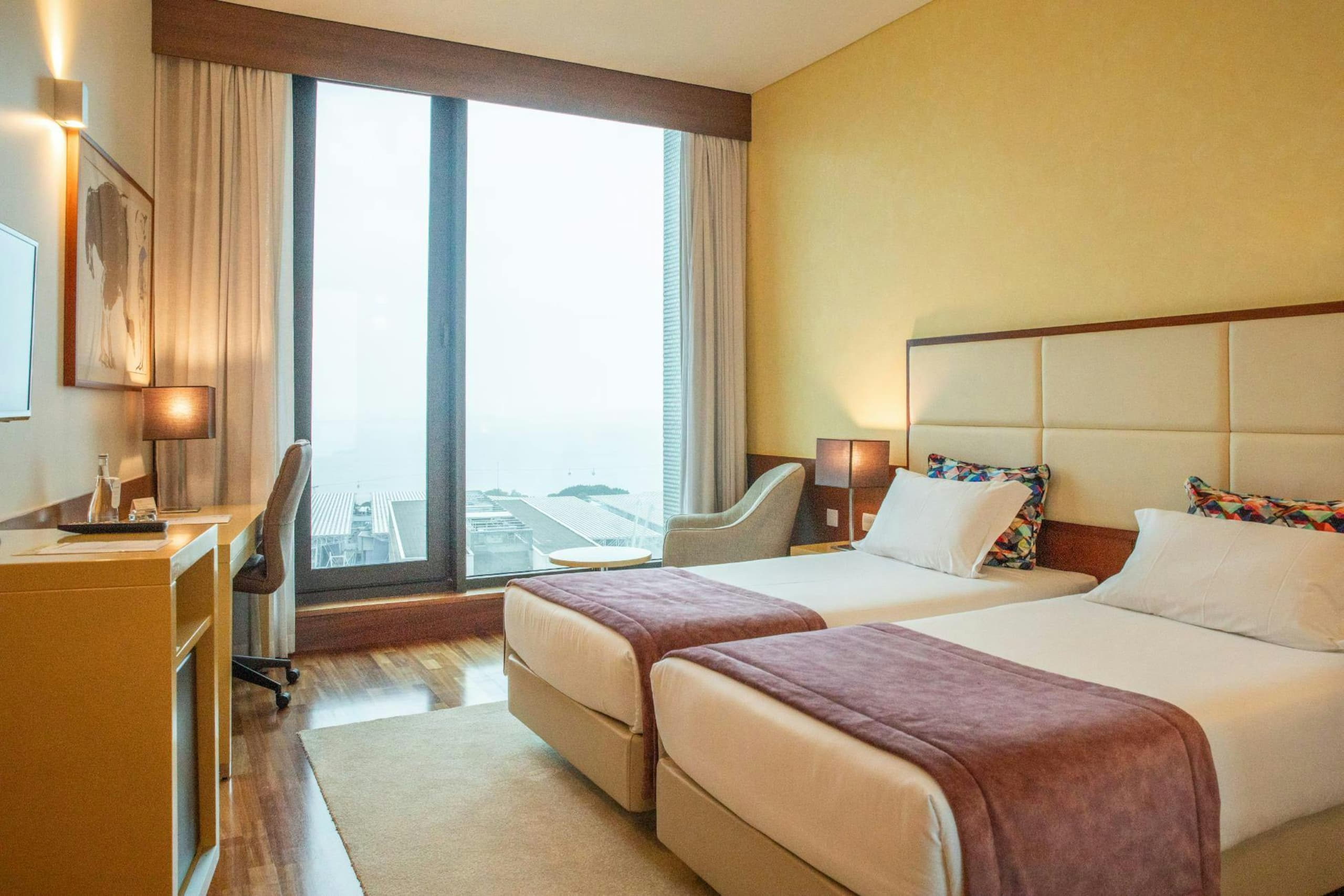 VIP Executive Art’s Hotel, Selected by hotel 6