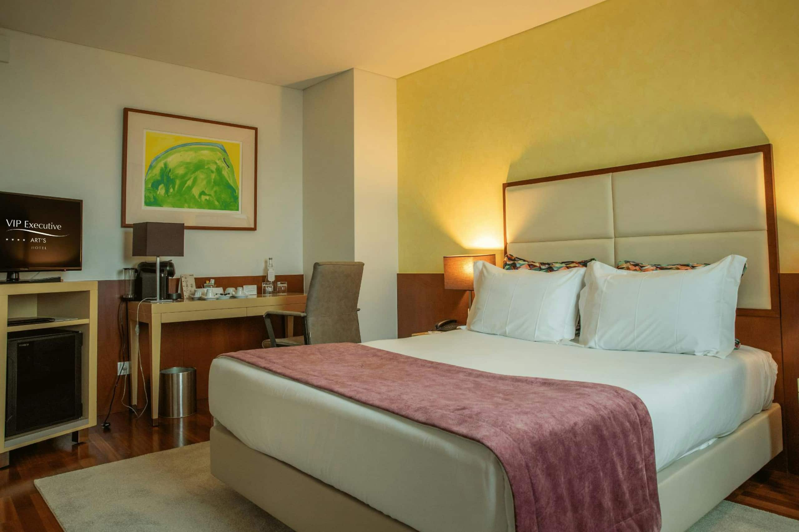 VIP Executive Art’s Hotel, Selected by hotel 2