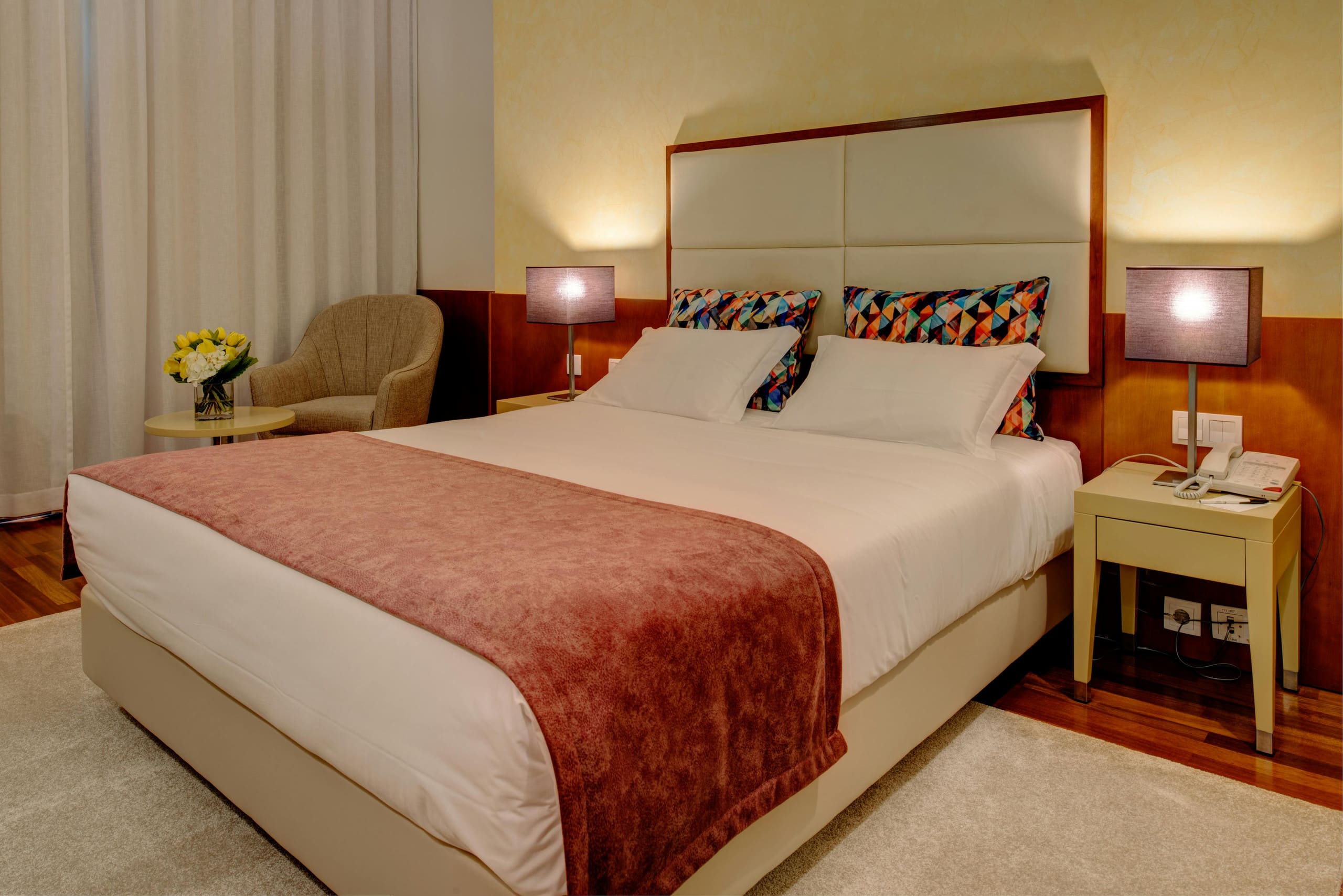 VIP Executive Art’s Hotel, Selected by hotel 5
