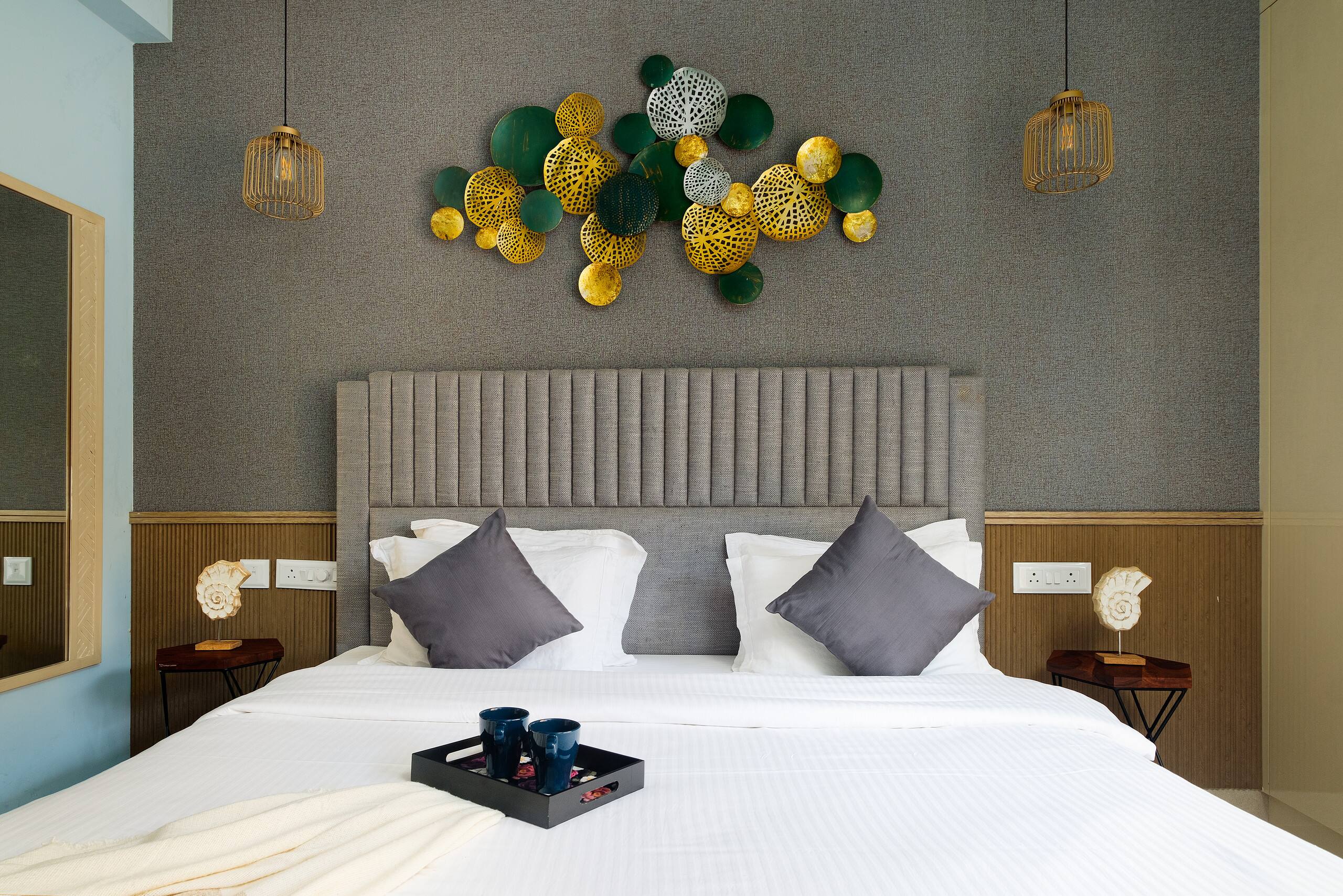 A Modern & Luxe Hillview Retreat In Candolim Beach 24