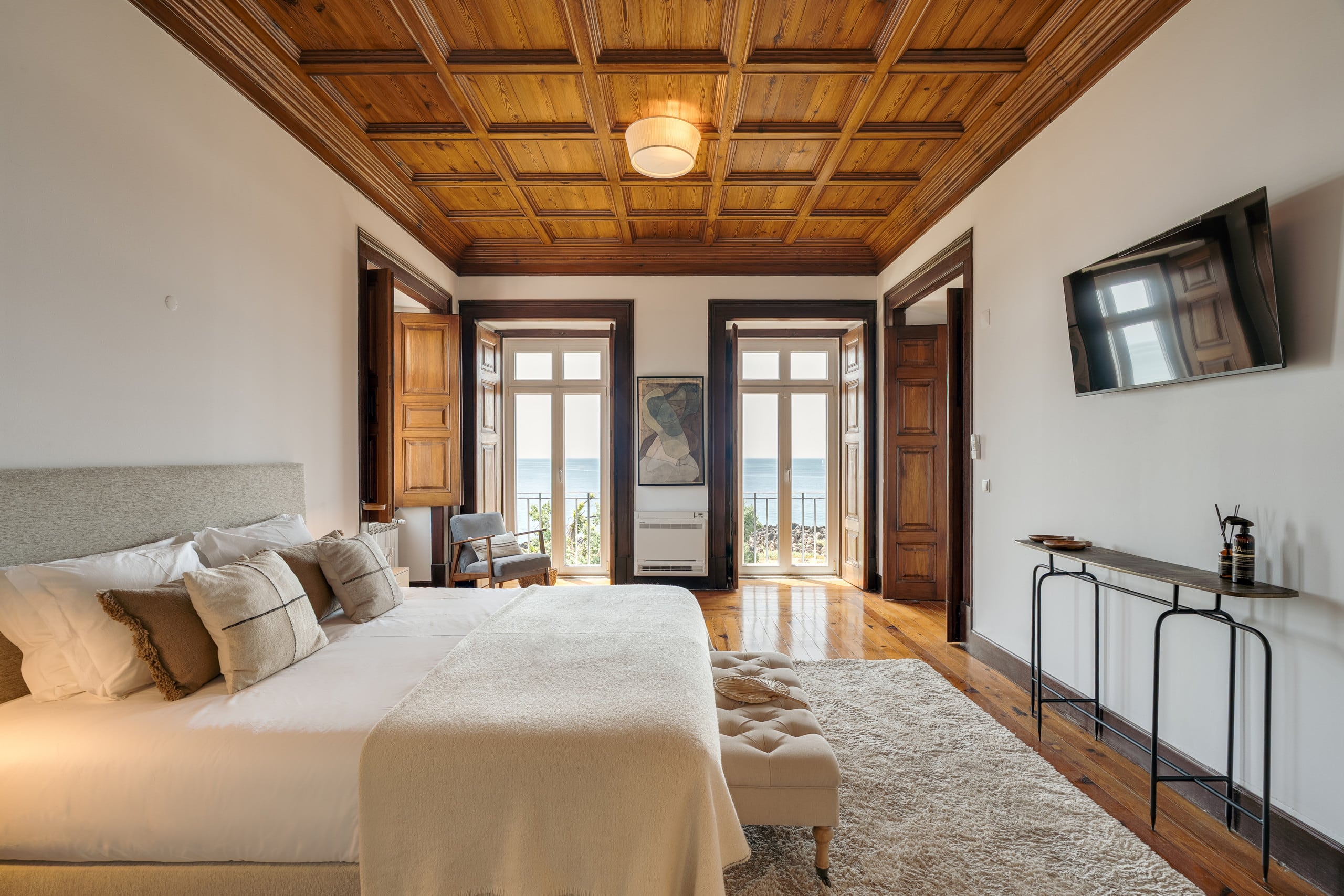 Blissful Seafront 22
