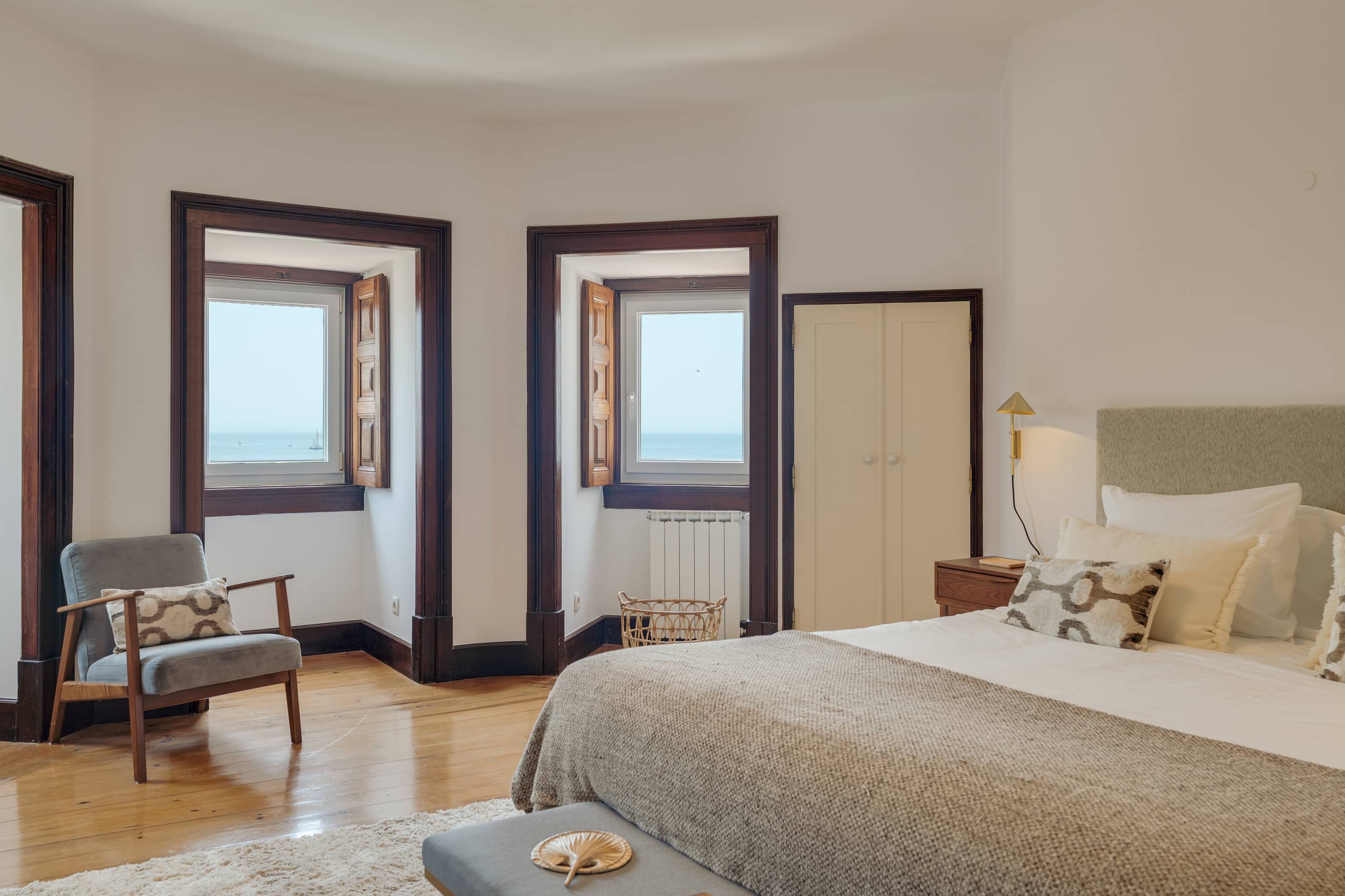Blissful Seafront 26