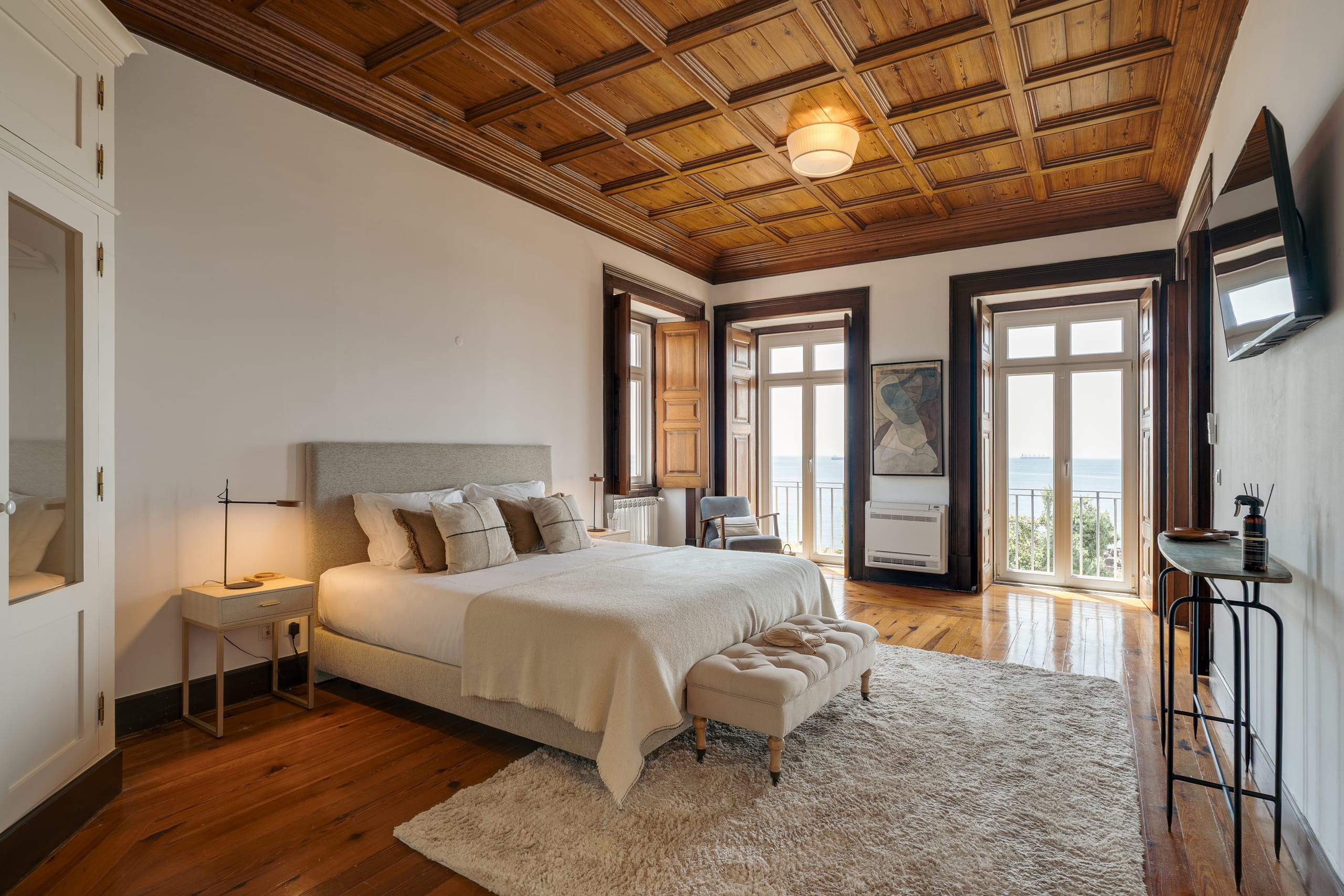 Blissful Seafront 23