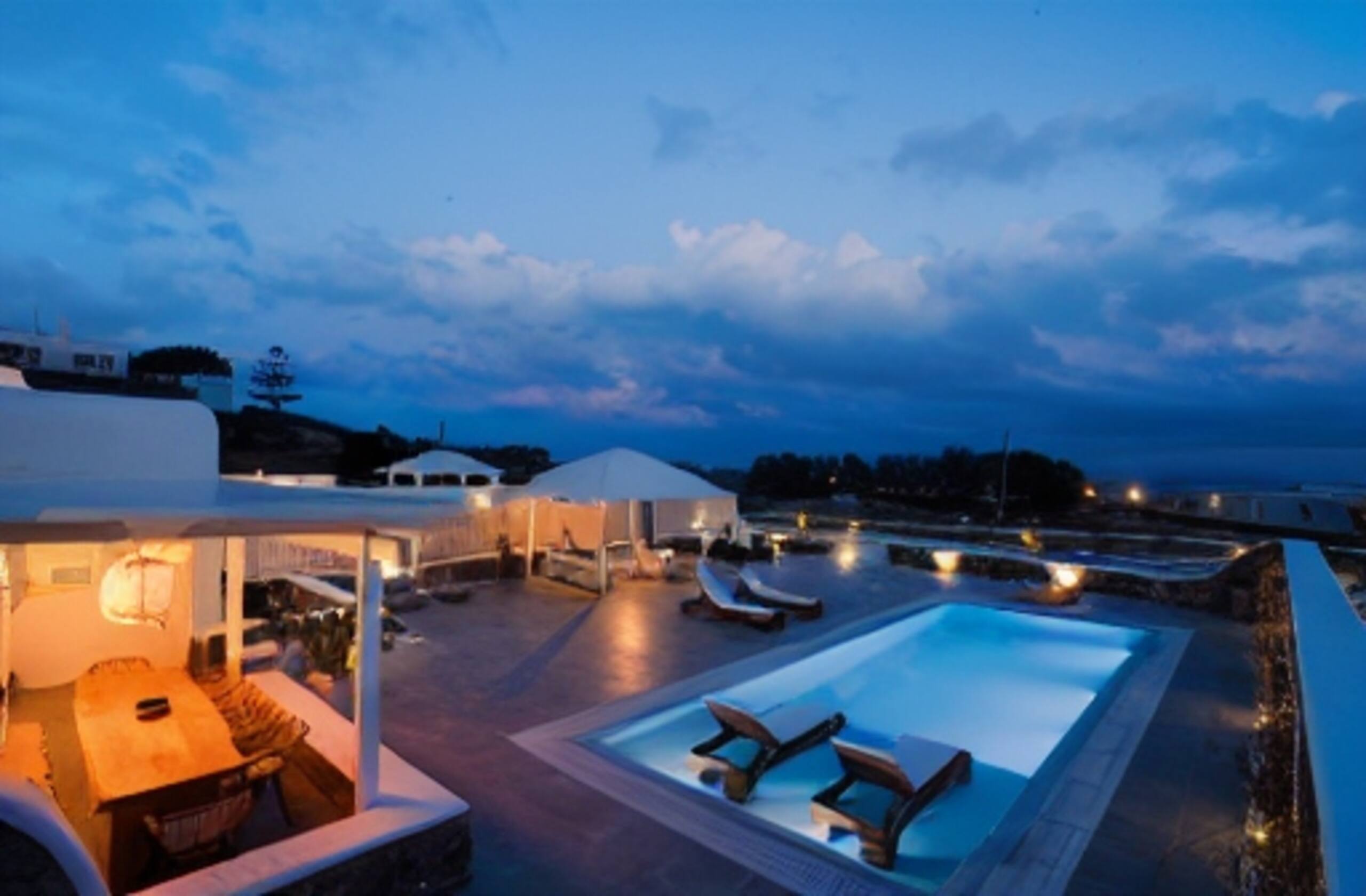 Villa Diamond:Mykonos Private Pool & Outdoor Oasis 8