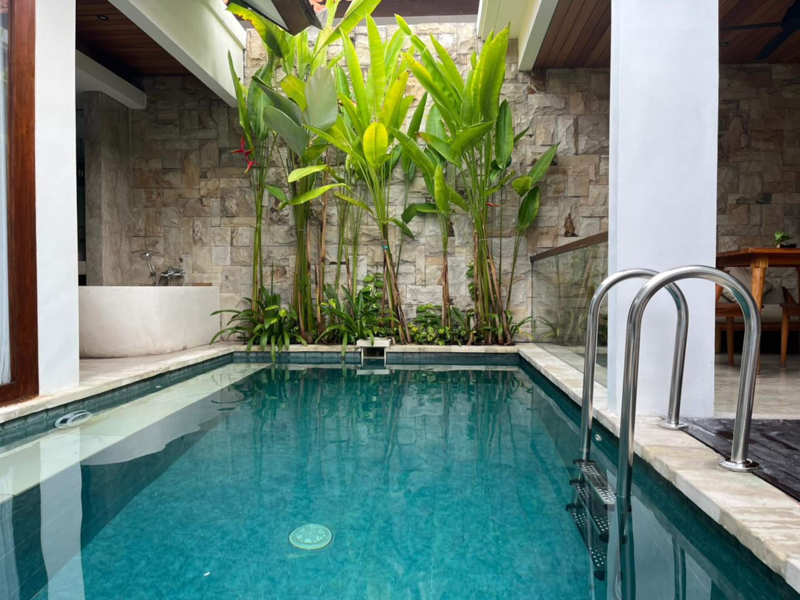 Romantic 1 BR Private Pool Villa Danka - Room Only 25