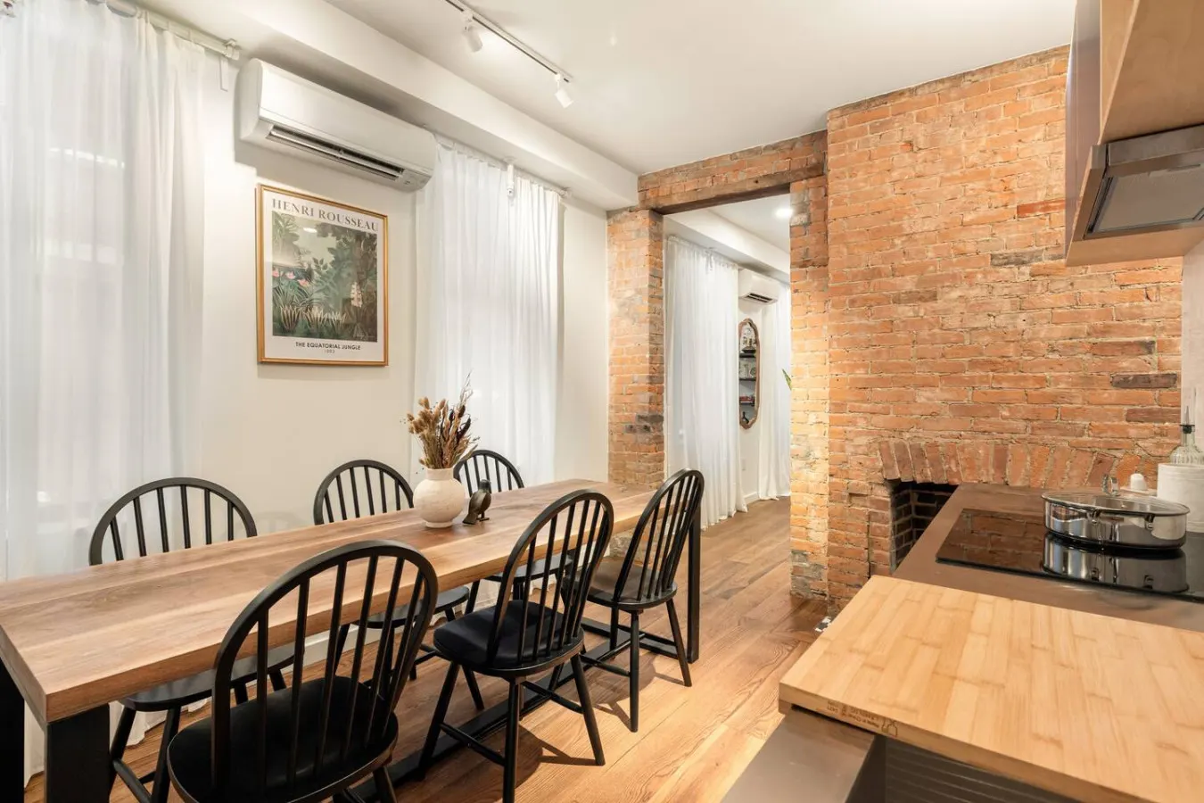 Walk to ALL Washington Park Gorgeous 2BR Condo 2
