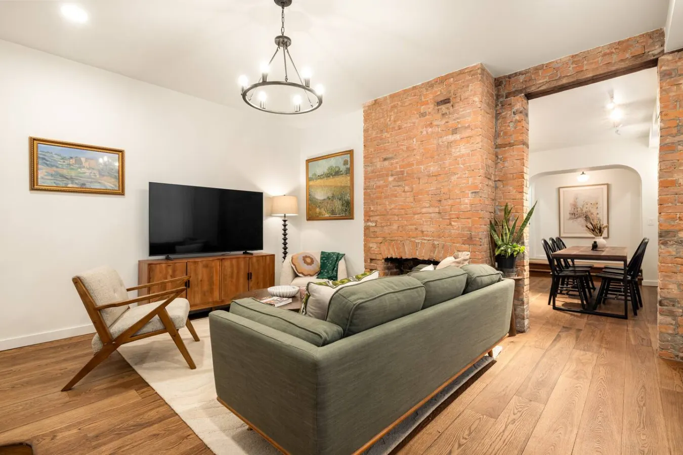 Walk to ALL Washington Park Gorgeous 2BR Condo 10