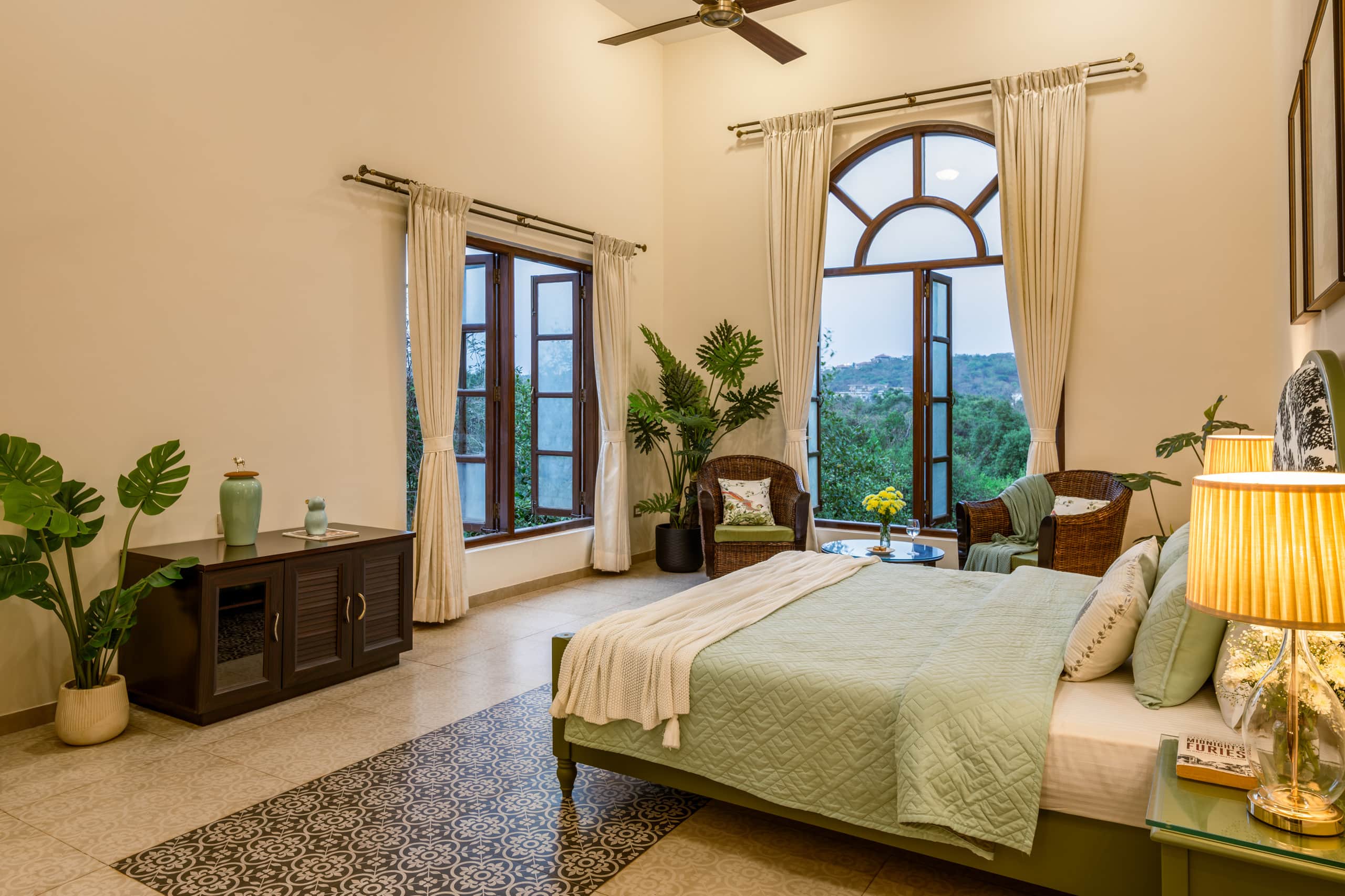 Serene Mansion 8BHK Riverview Big Family Villa 29