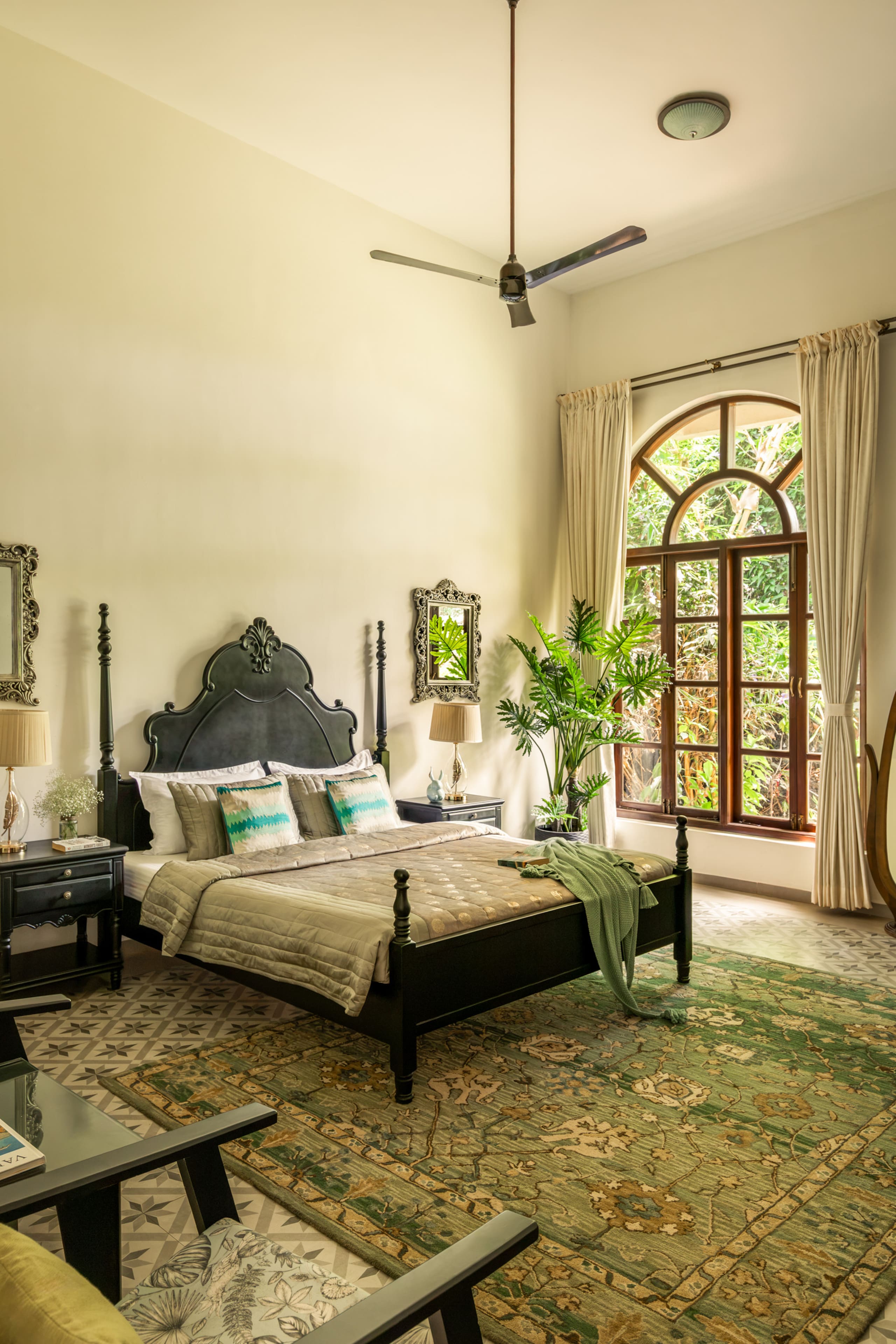 Serene Mansion 8BHK Riverview Big Family Villa 40