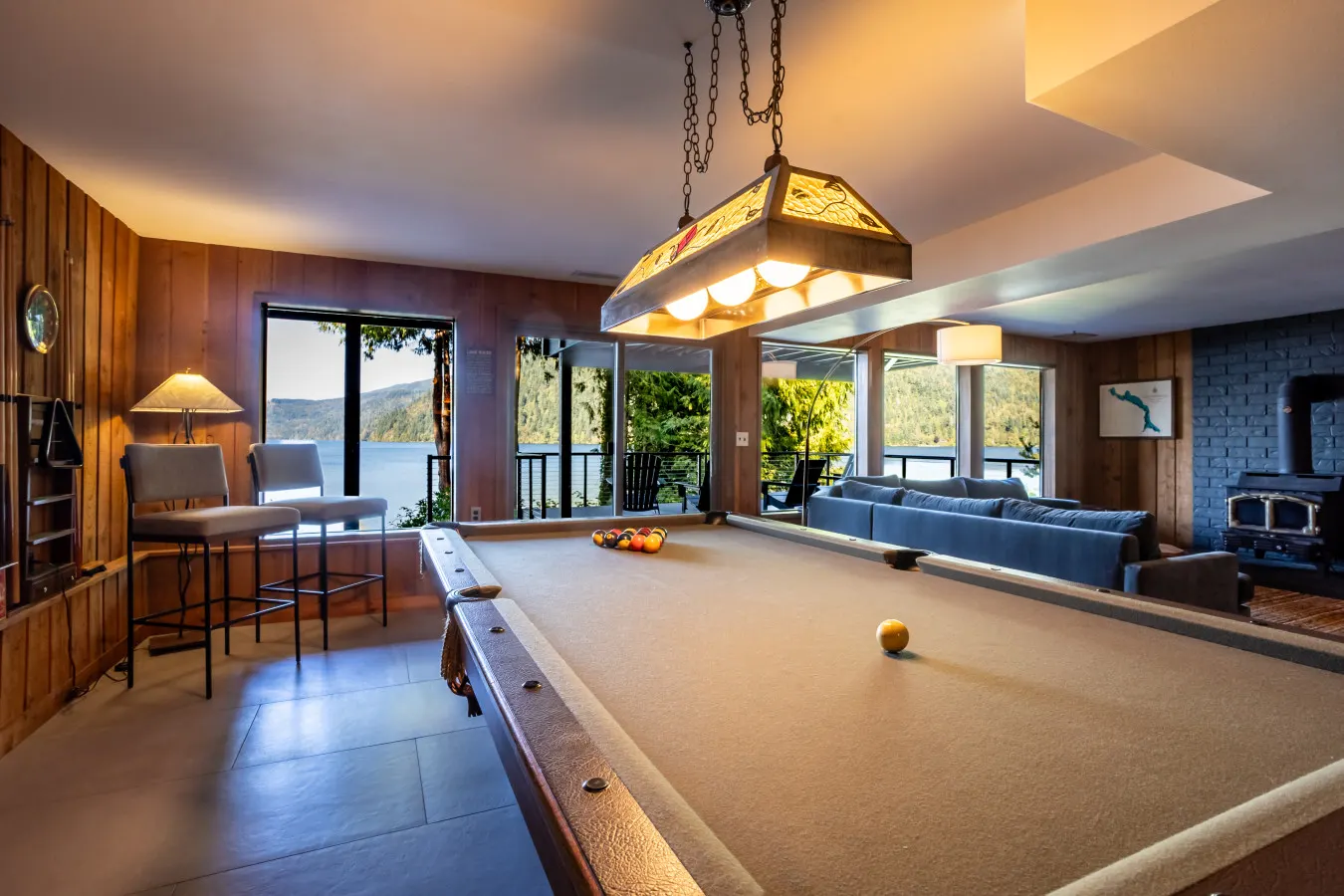Luxury Lakefront Hot Tub/Private Dock/Pool Table 10