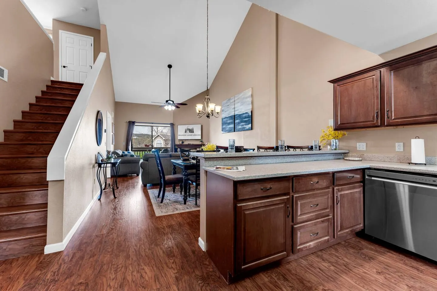 3 King Suites! Indoor Pool/Hot Tub/Golf and Lake! 11