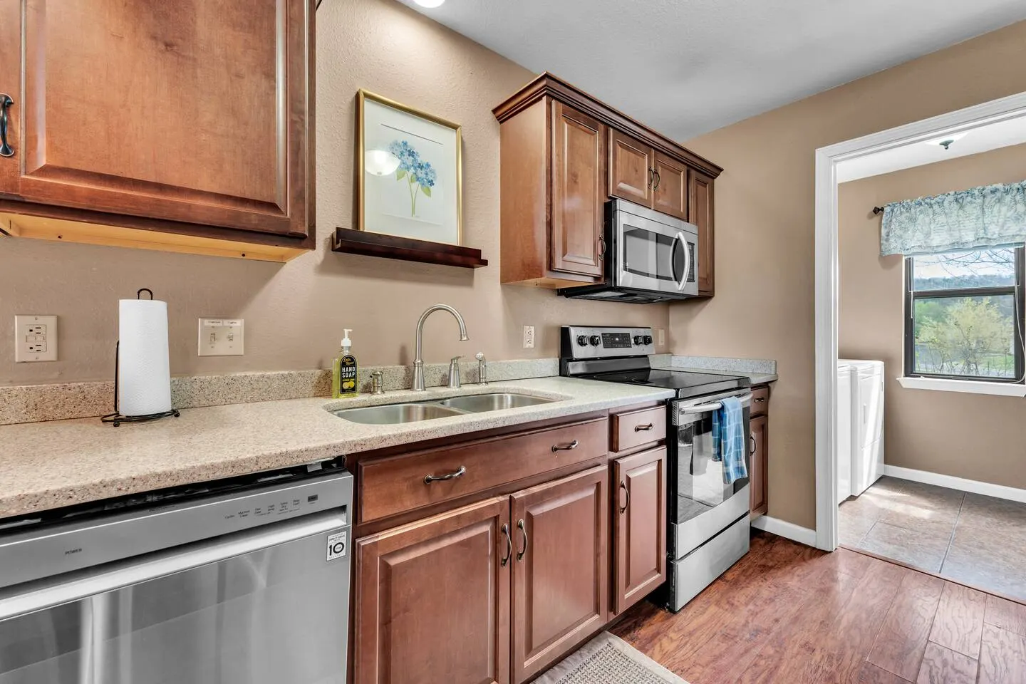3 King Suites! Indoor Pool/Hot Tub/Golf and Lake! 13