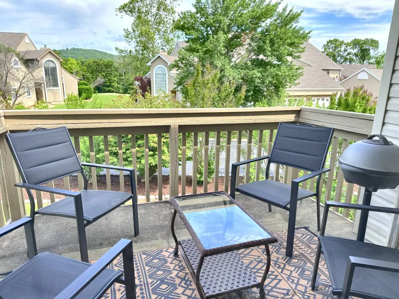 3 King Suites! Indoor Pool/Hot Tub/Golf and Lake! 4