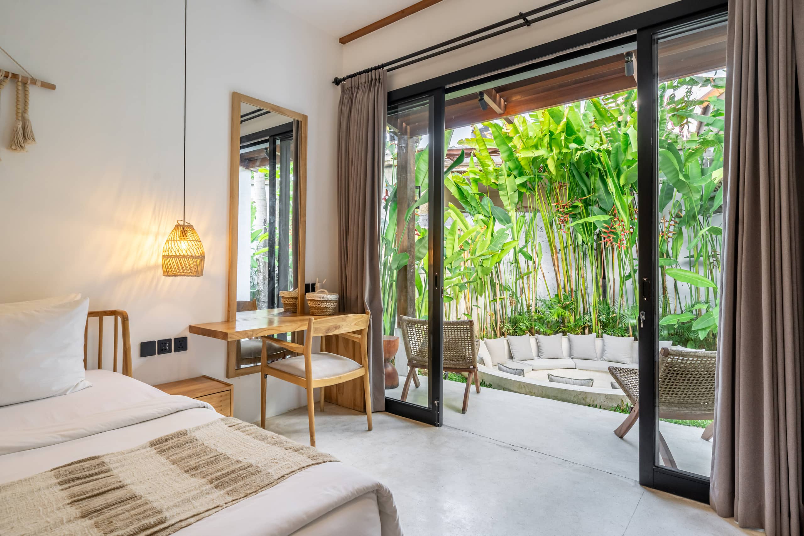 Huge Tropical 3BR in Serene Ubud w Pool & Lounge 31