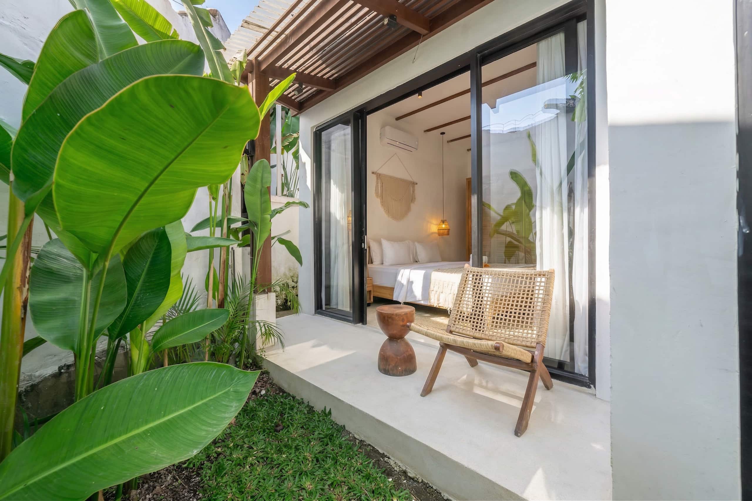 Huge Tropical 3BR in Serene Ubud w Pool & Lounge 39