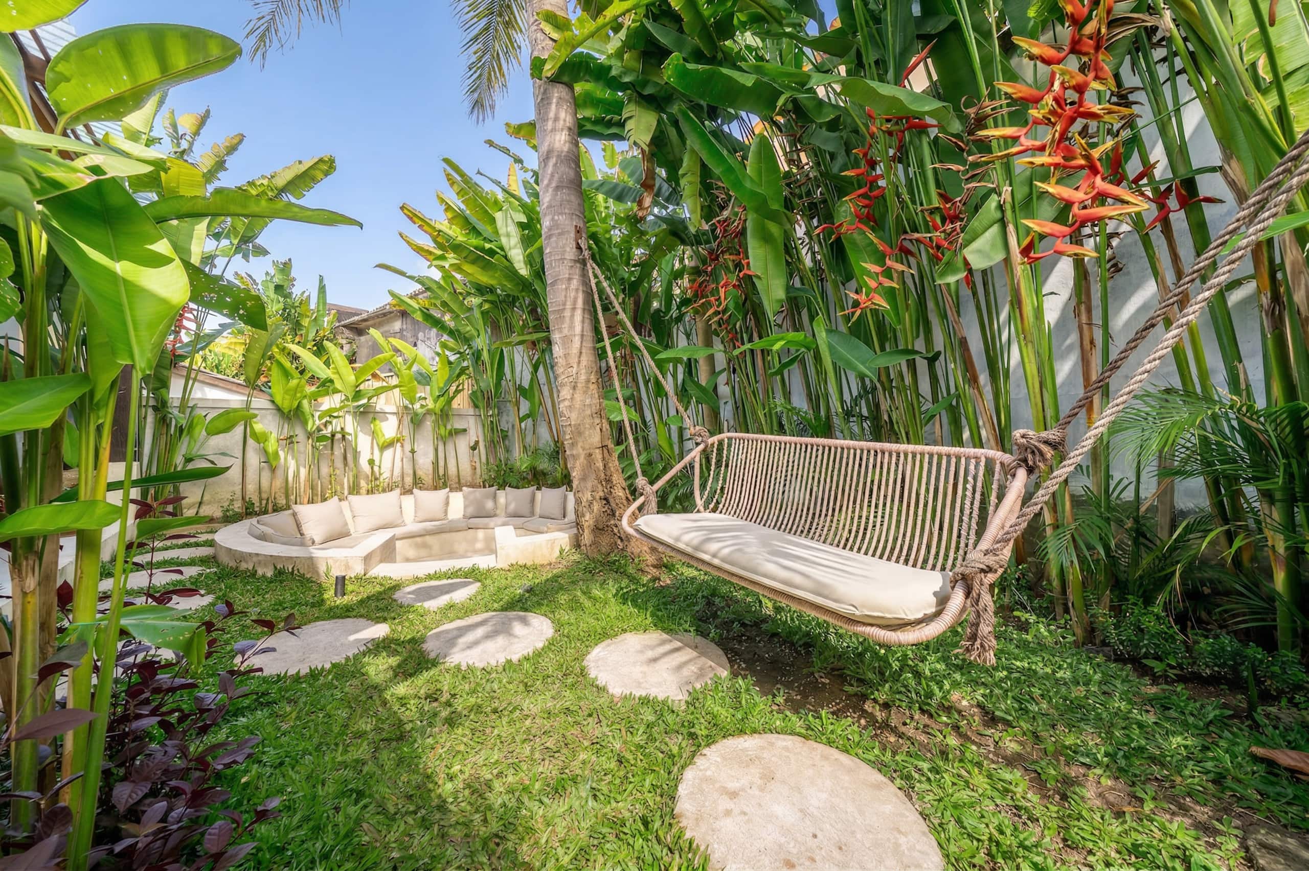 Huge Tropical 3BR in Serene Ubud w Pool & Lounge 34