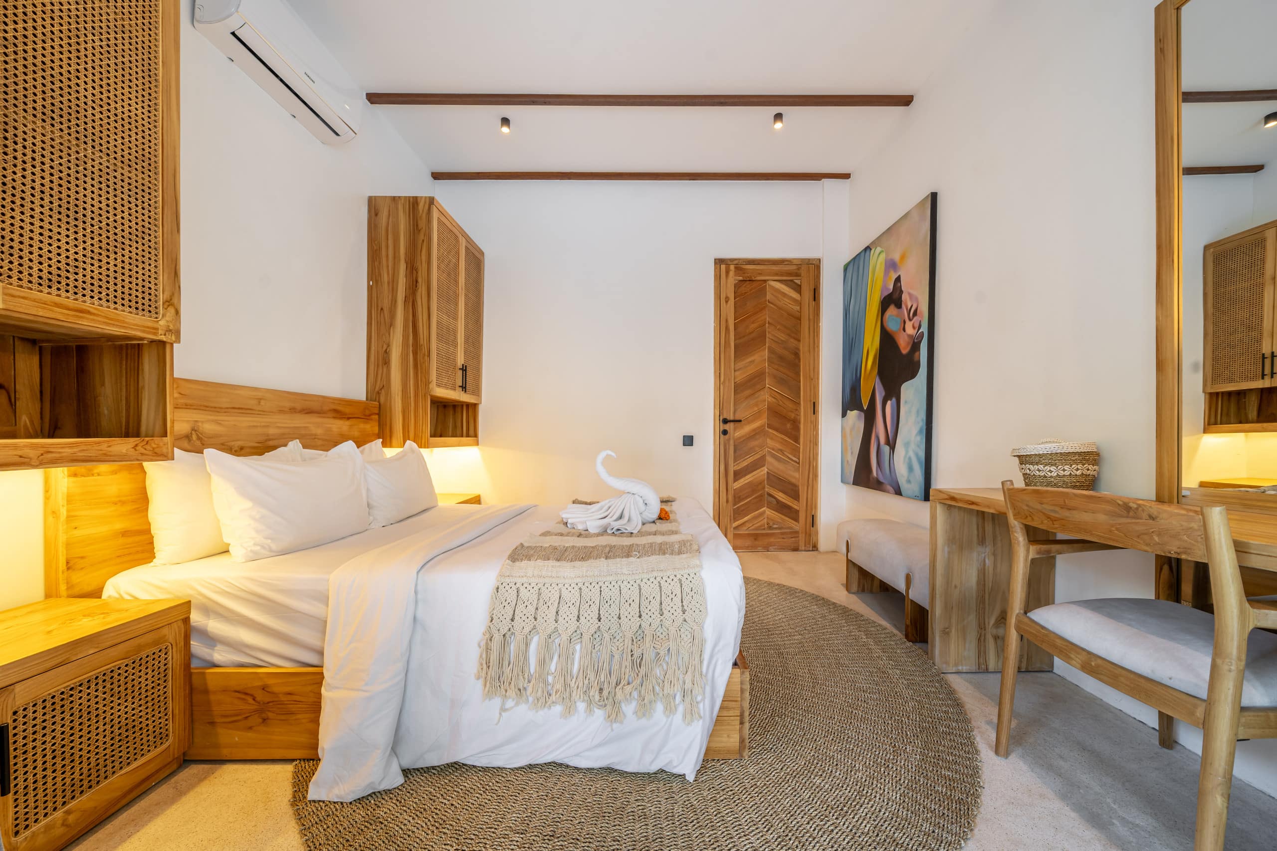 Huge Tropical 3BR in Serene Ubud w Pool & Lounge 24
