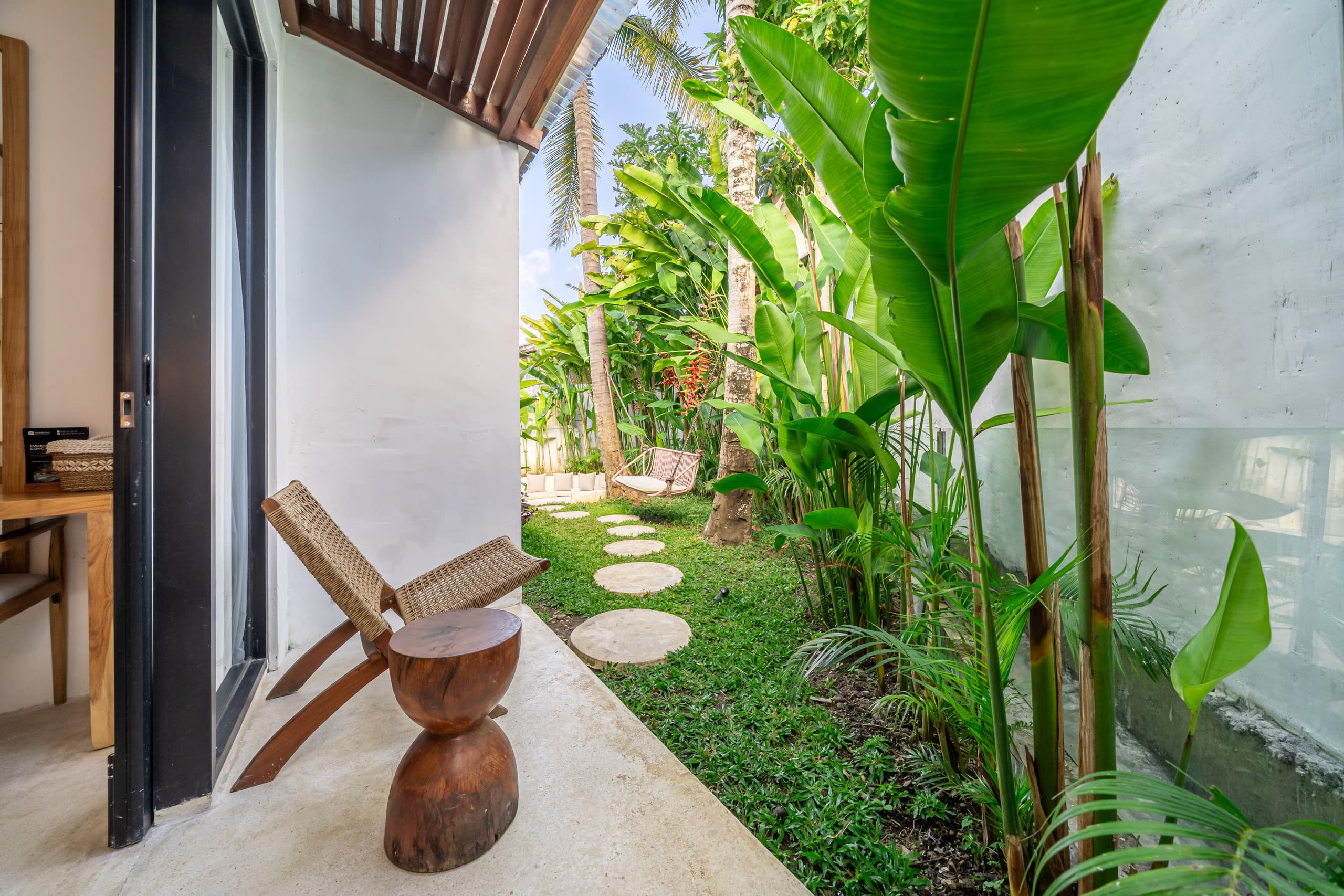 Huge Tropical 3BR in Serene Ubud w Pool & Lounge 38