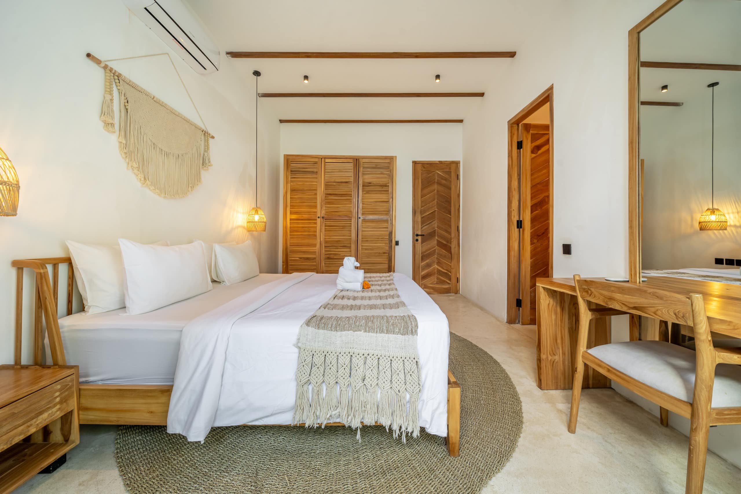 Huge Tropical 3BR in Serene Ubud w Pool & Lounge 26