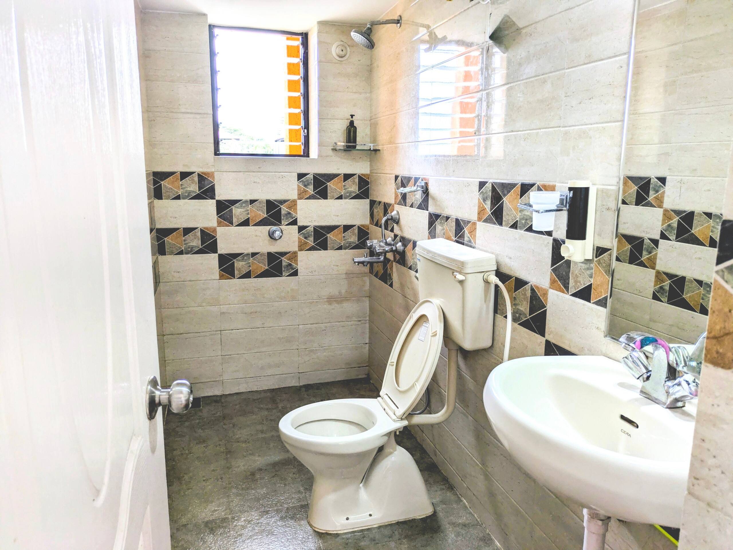 1BHK with private terrace+5 mins Candolim Beach 13