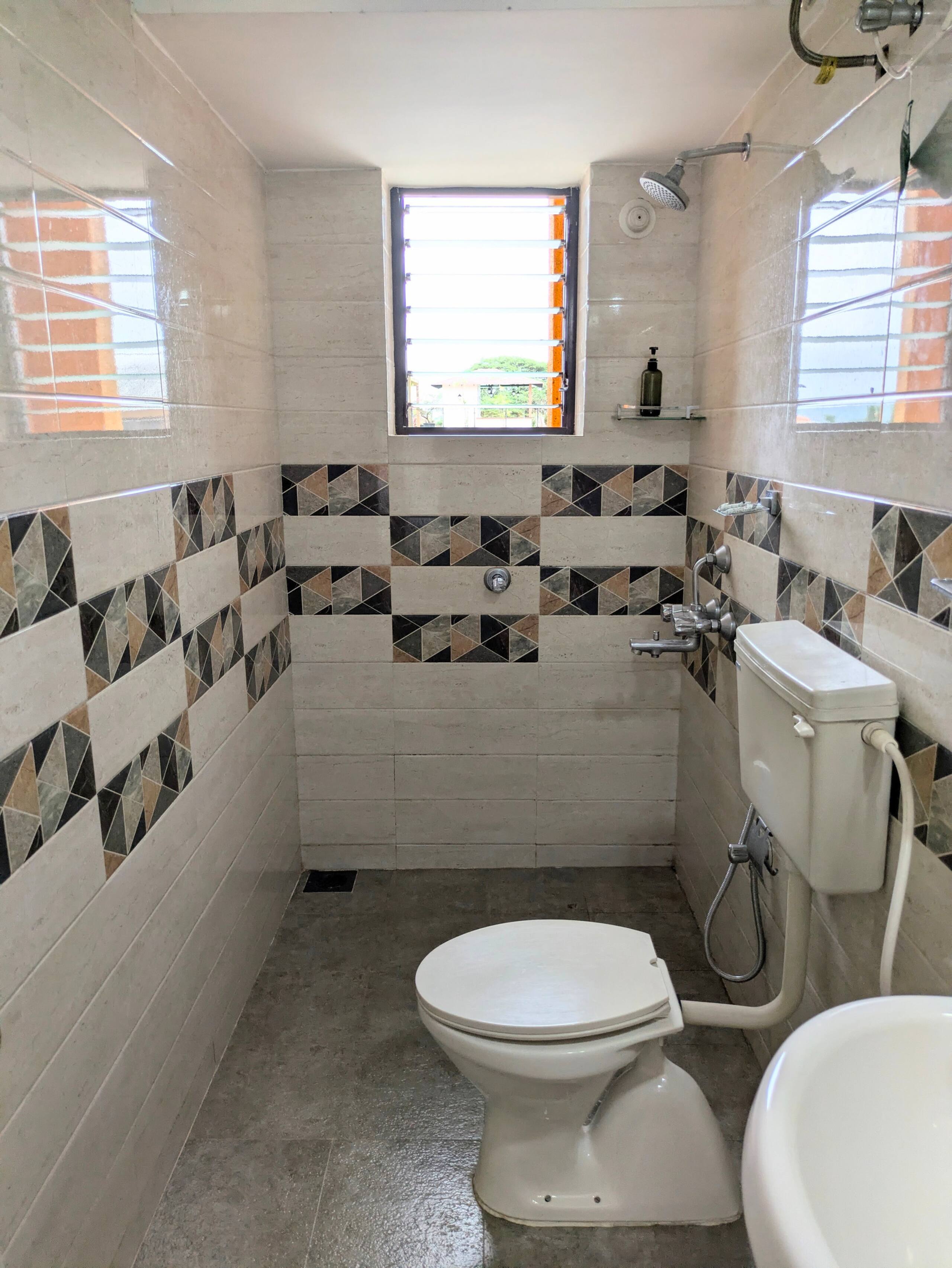 1BHK with private terrace+5 mins Candolim Beach 14
