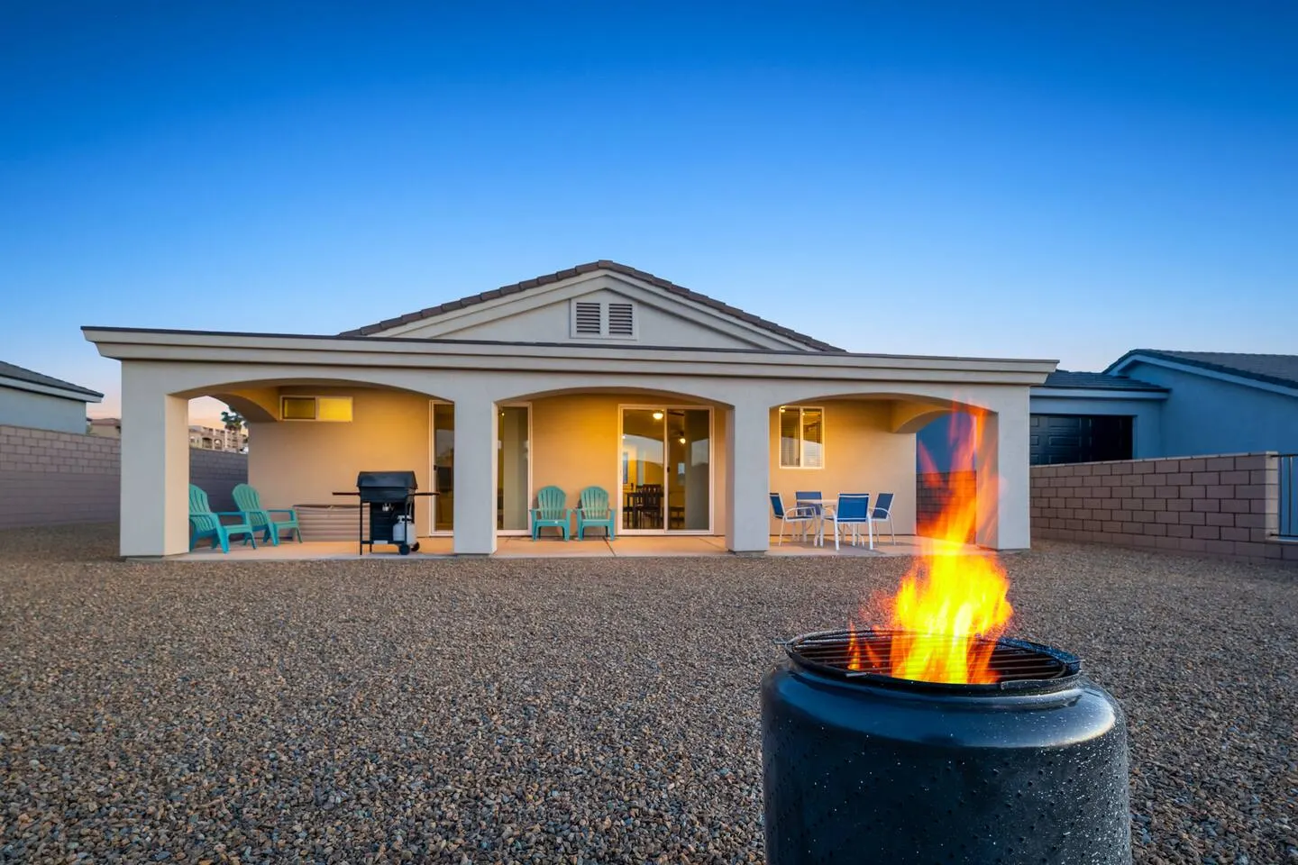 3bd Close to Lake Mohave & Casinos! Sleeps 7 4