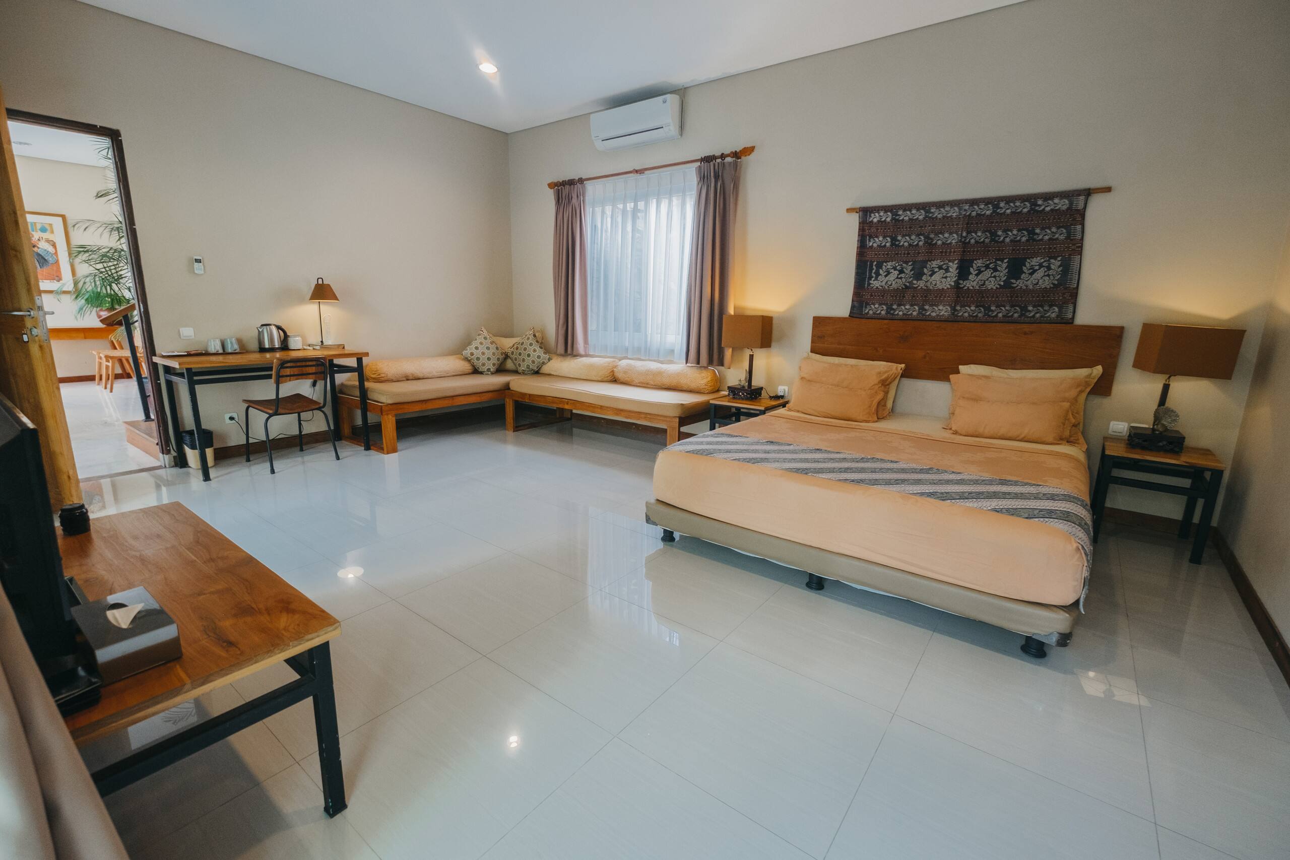 W Villa Mertanadi, Seminyak 10