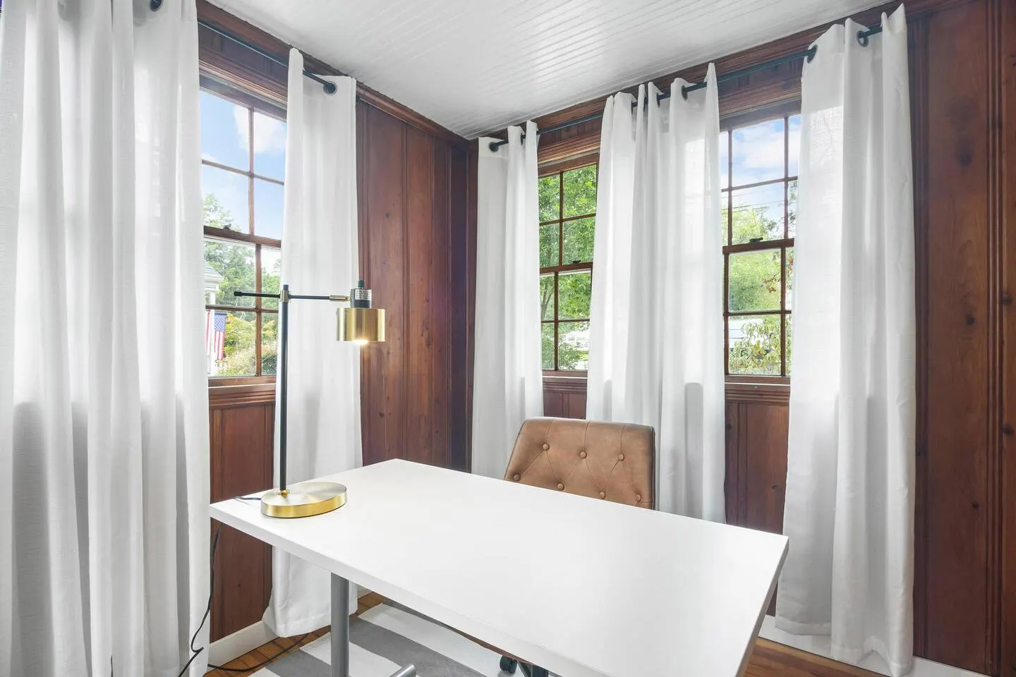 Dogwood: 3br, near Medical Dist 14