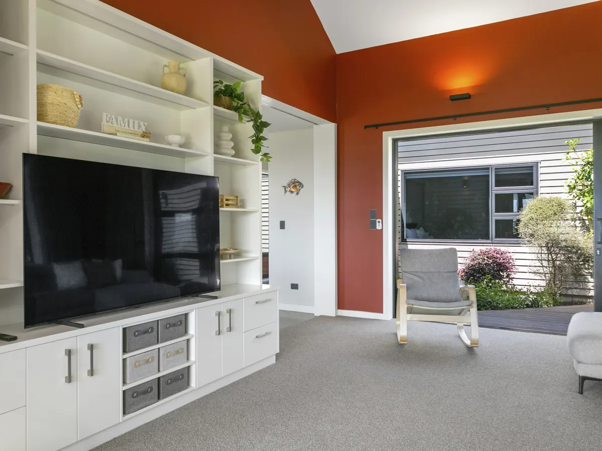 Lake Taupō Luxury Home + Hideaway Apartment + Spa Pool 17