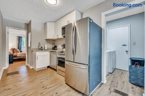 Cozy 1BR Unit Near ATL Airport 8