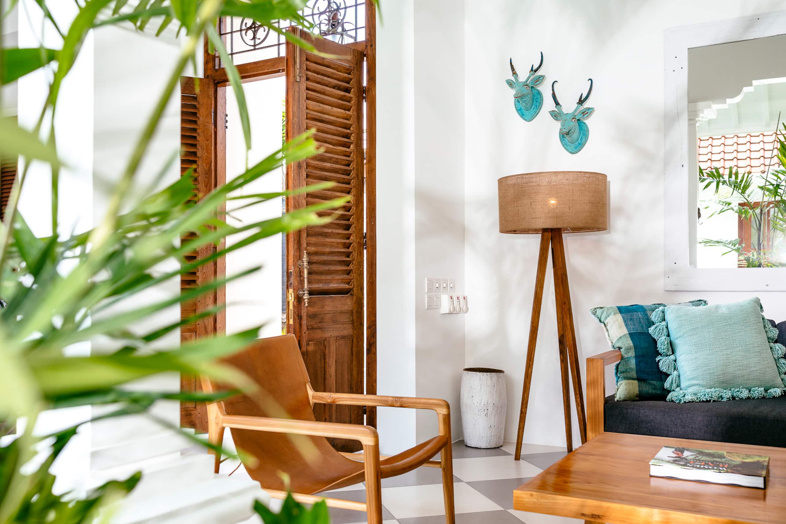 Lavish Villa Wahah Steps to Seminyak Mall & Beach - Cottages for Rent in Seminyak, Bali, Indonesia — photo 4