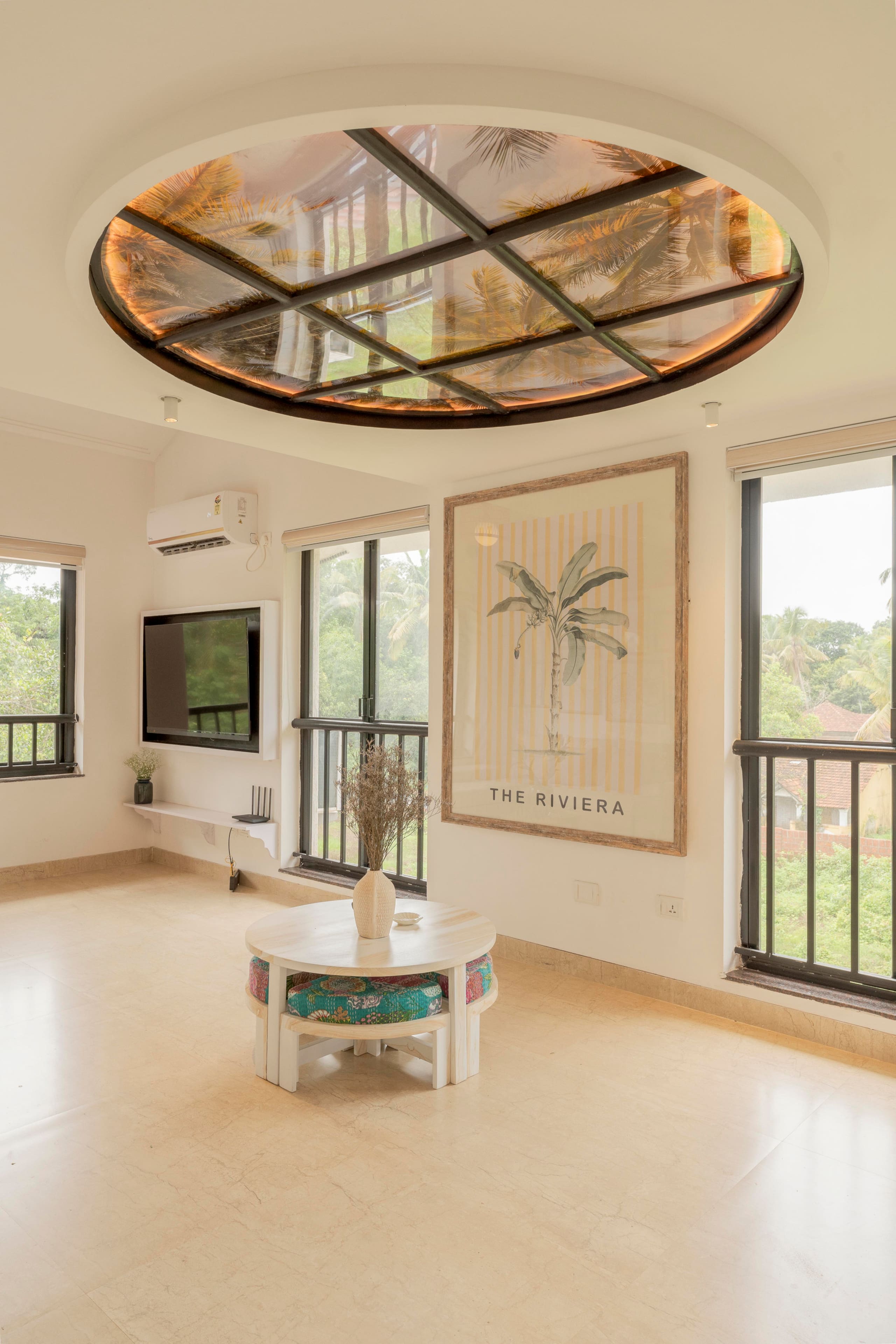 600 sq ft studio in the heart of Siolim with pool 7
