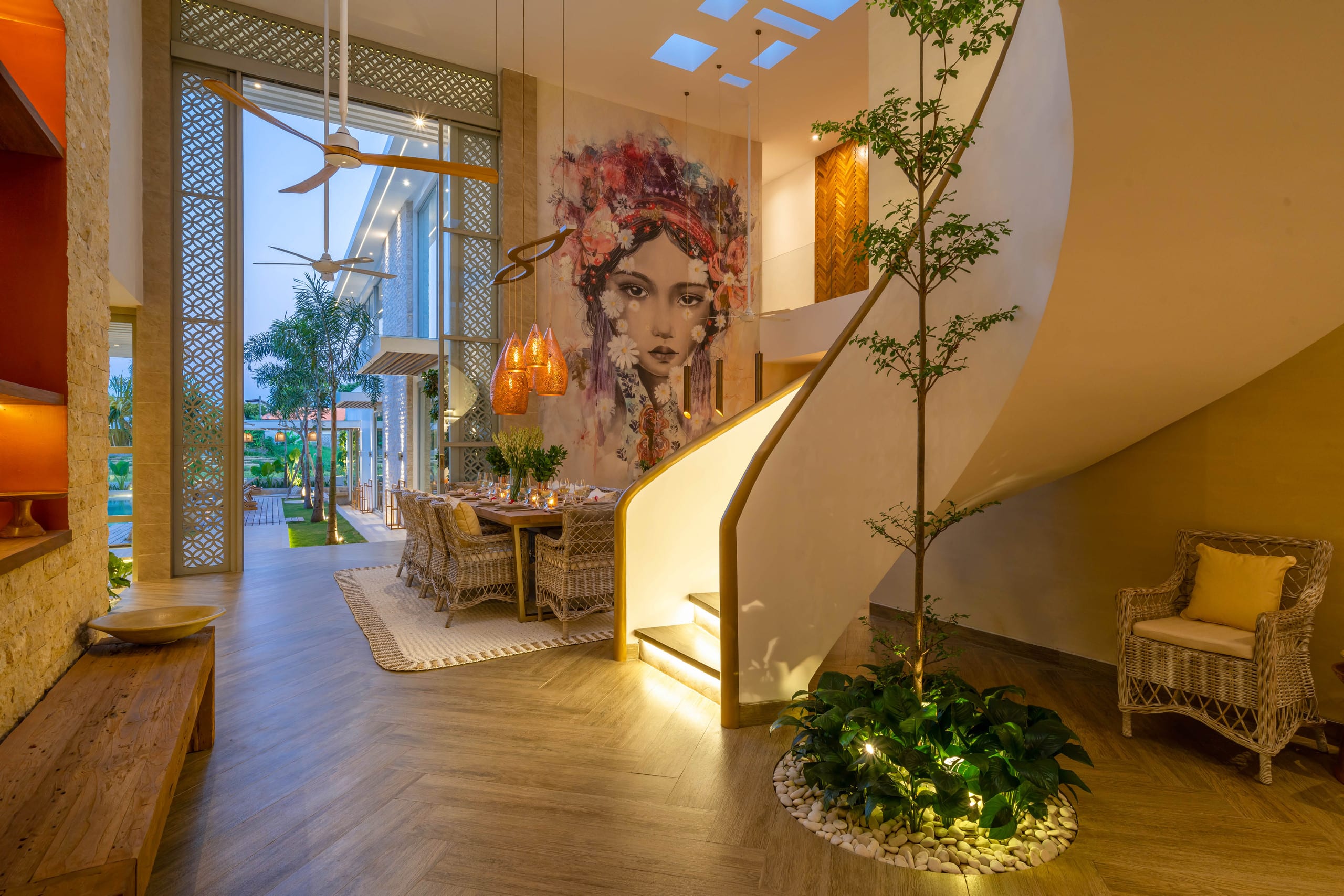 Luxurious New Designer Villa Next to the Beach 15