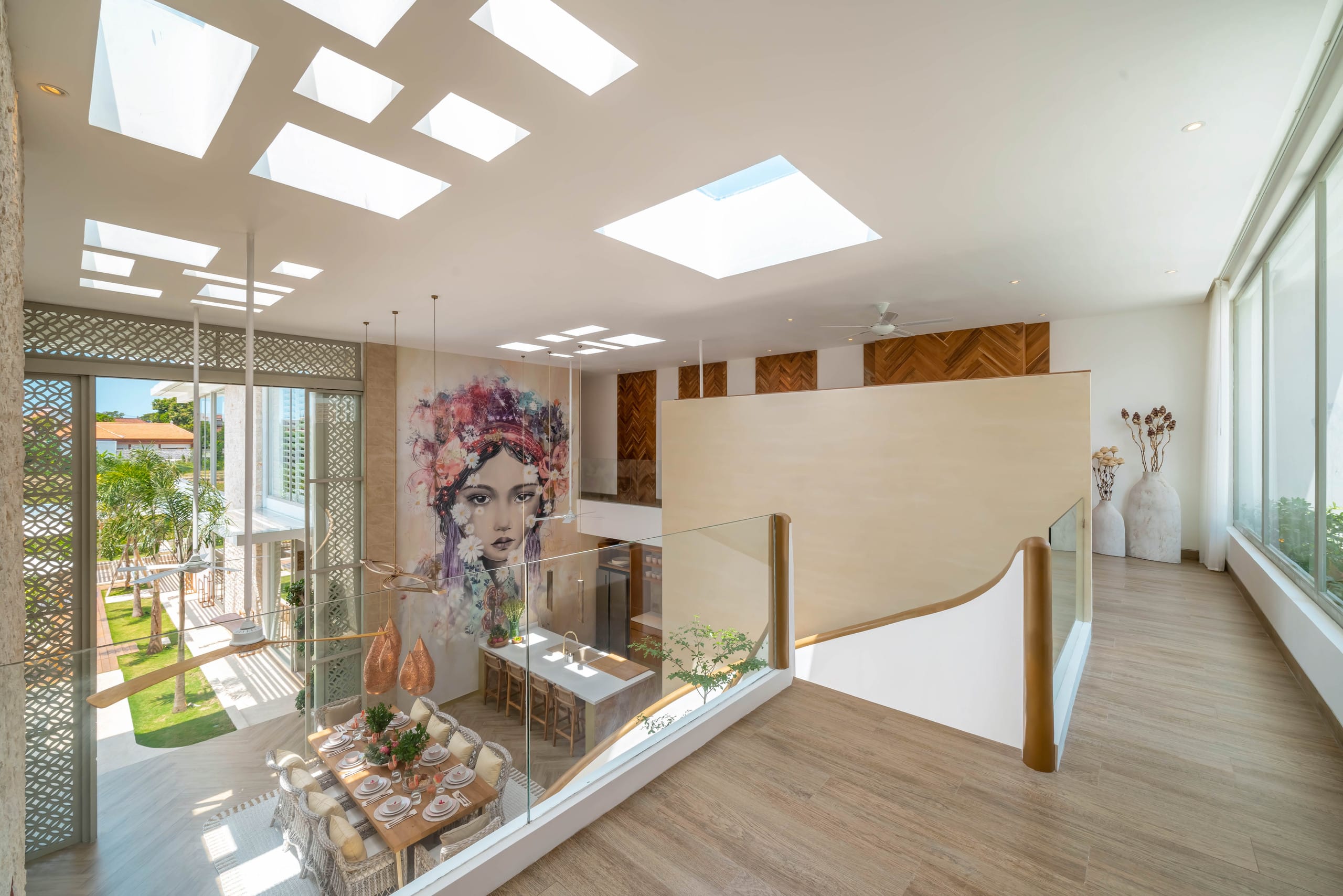 Luxurious New Designer Villa Next to the Beach 12